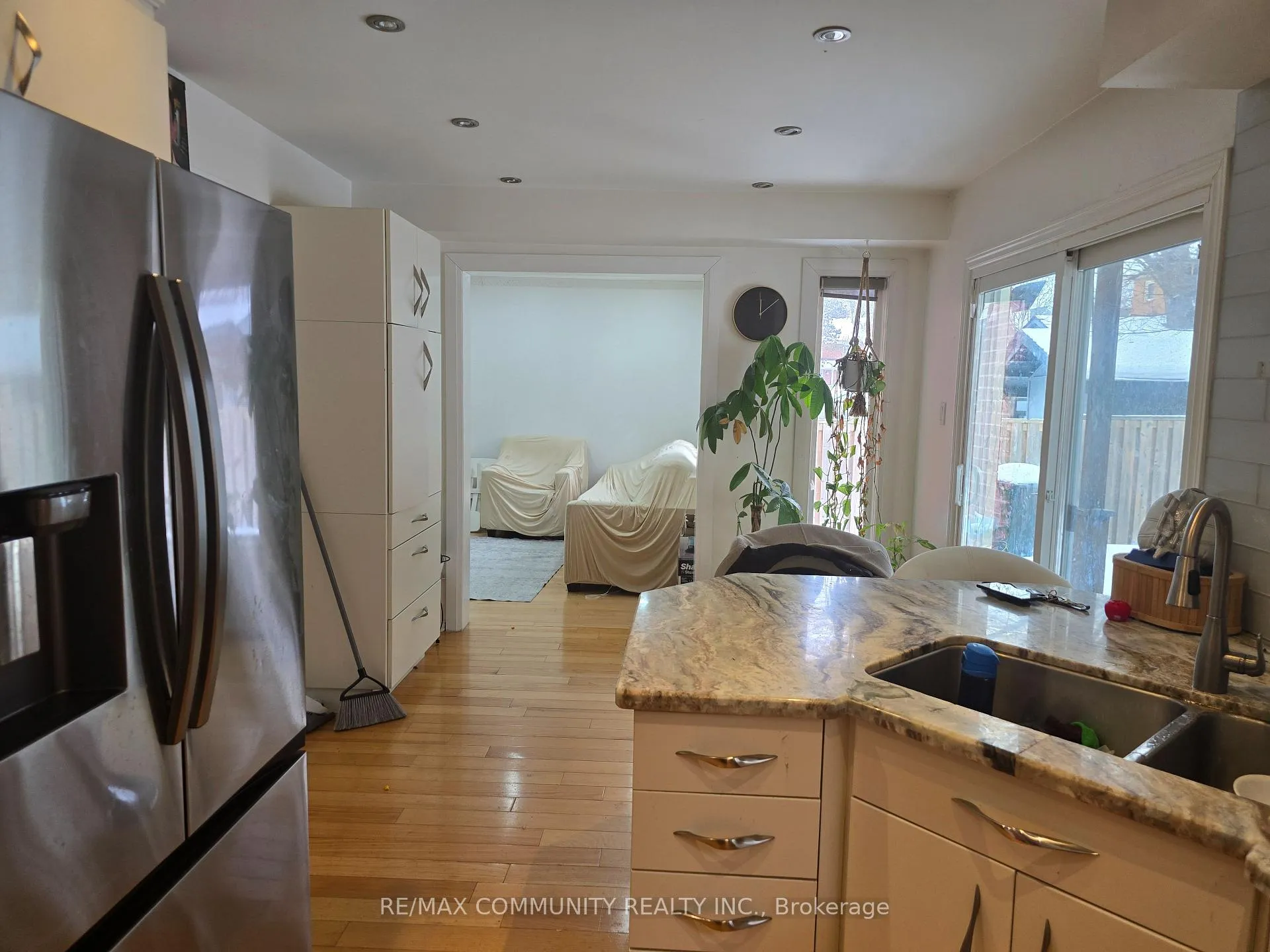 Photo 6 of 8 Carmichael Drive N, Whitby, Pringle Creek — HOMEH