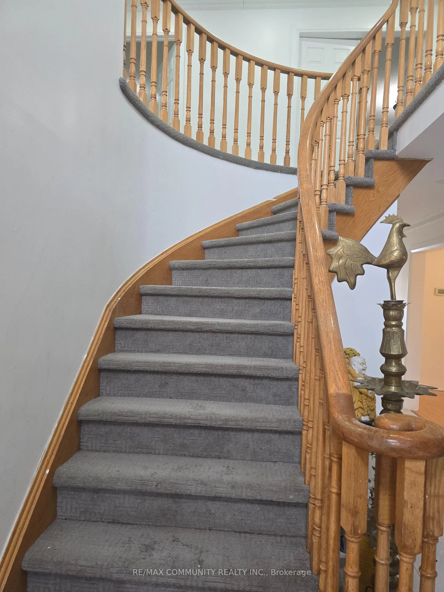 Photo 11 of 8 Carmichael Drive N, Whitby, Pringle Creek — HOMEH