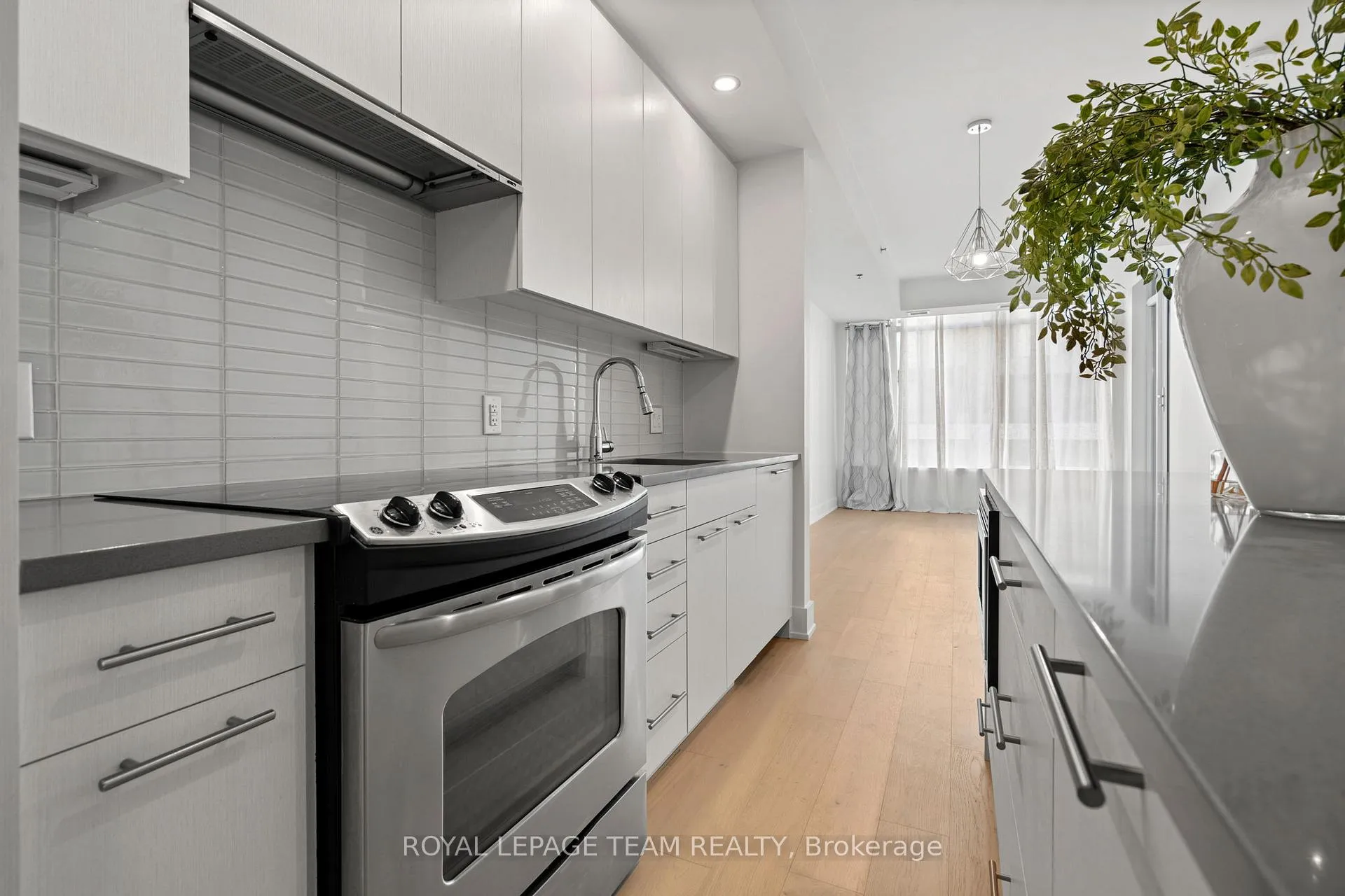 Photo 5 of Unit 207, 108 Richmond Road, Ottawa, Westboro/Hampton Park — HOMEH