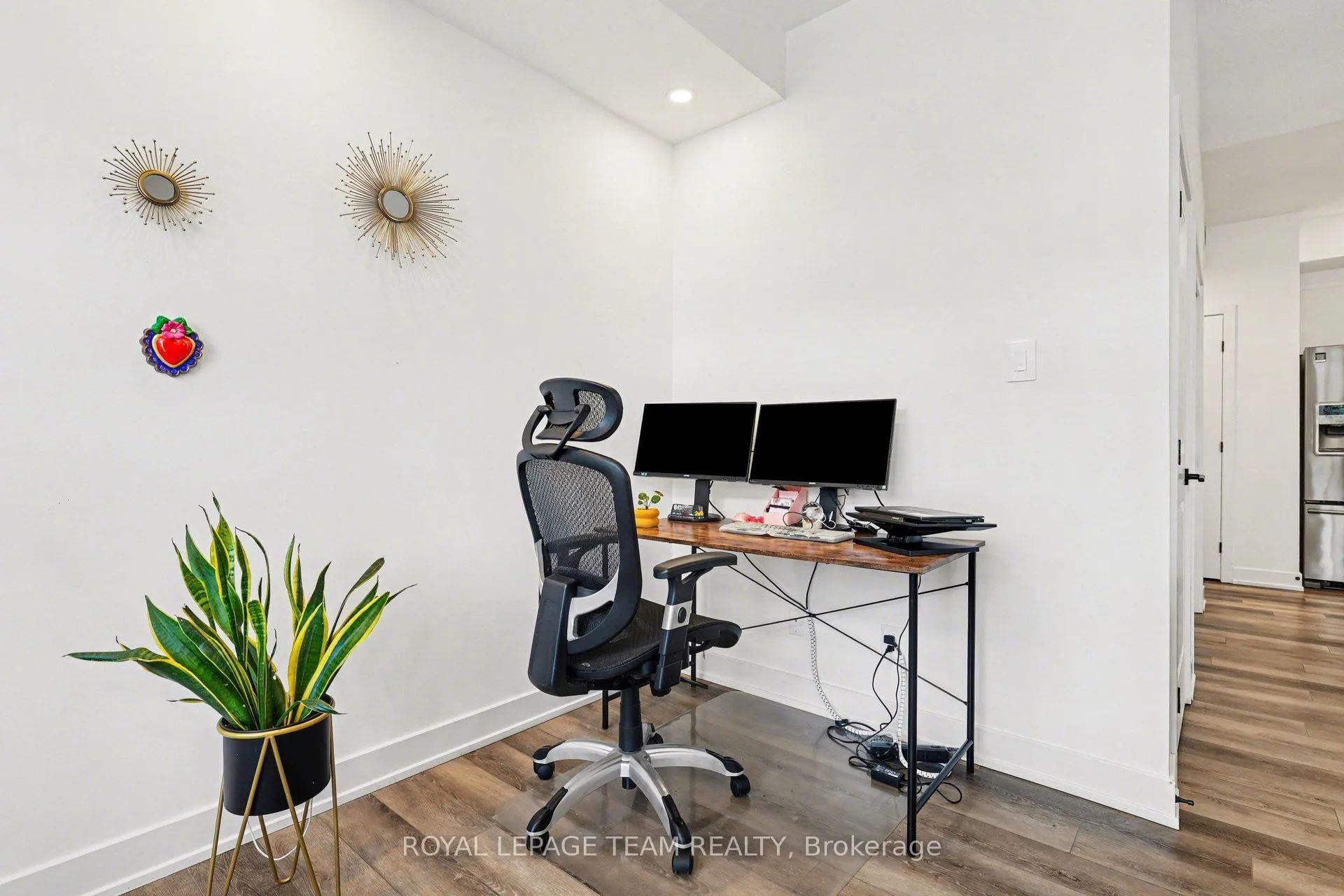 Photo 10 of Unit I, 35 Overberg Way, Ottawa, Kanata - Emerald Meadows/Trailwest — HOMEH