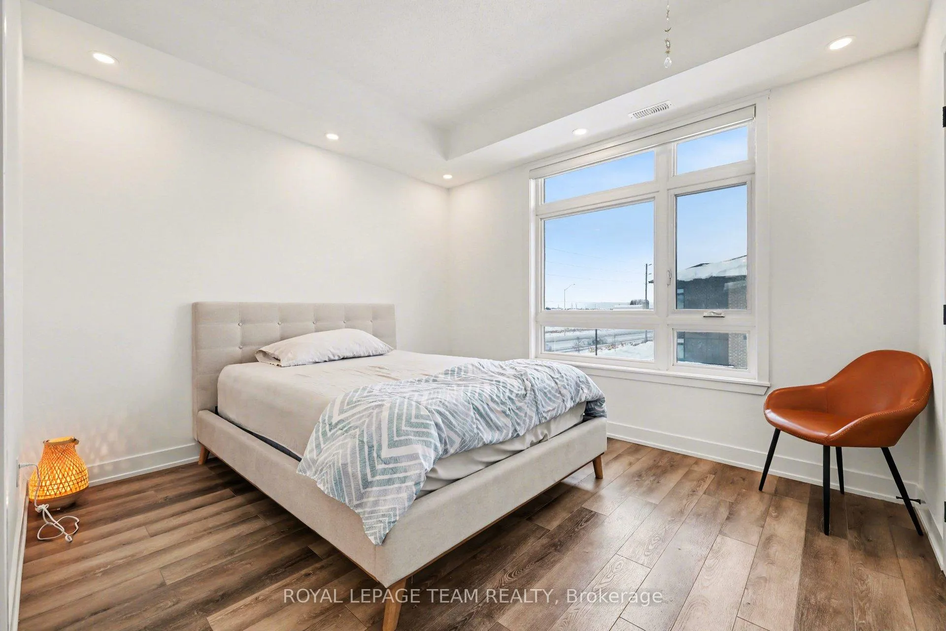 Photo 15 of Unit I, 35 Overberg Way, Ottawa, Kanata - Emerald Meadows/Trailwest — HOMEH