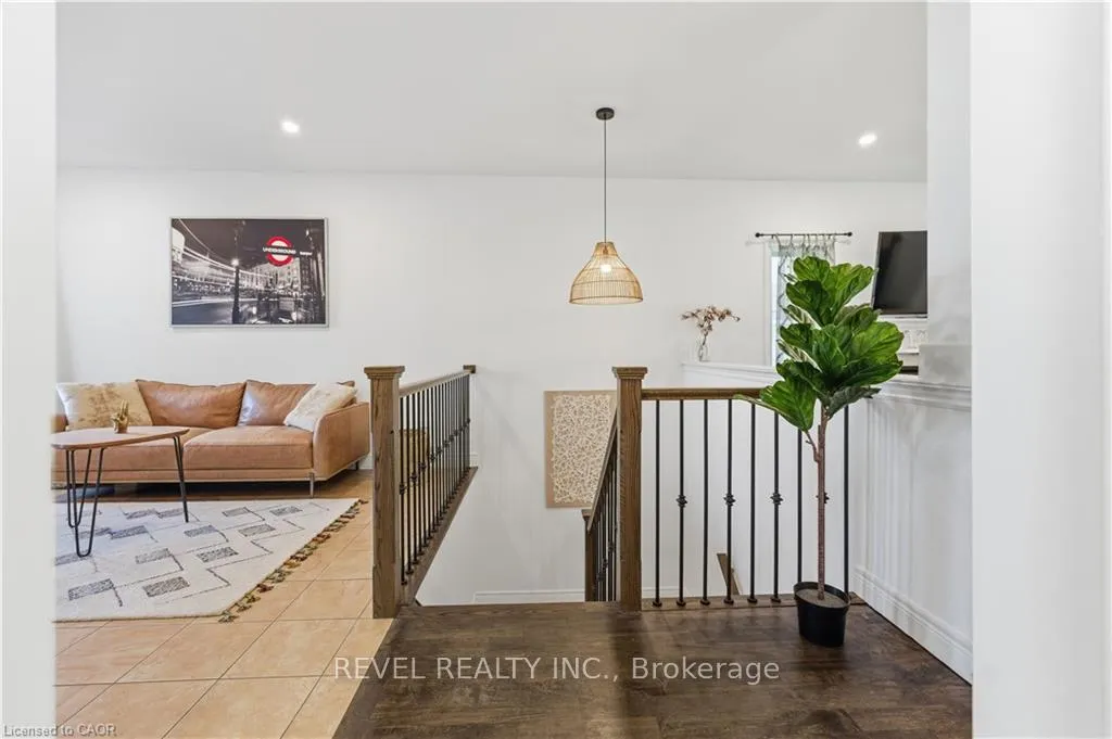 Photo 6 of 487 Glover Road, Hamilton, Lakeshore — HOMEH
