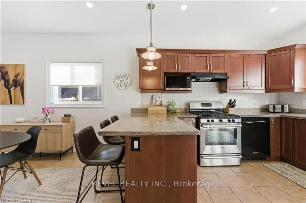 Photo 14 of 487 Glover Road, Hamilton, Lakeshore — HOMEH