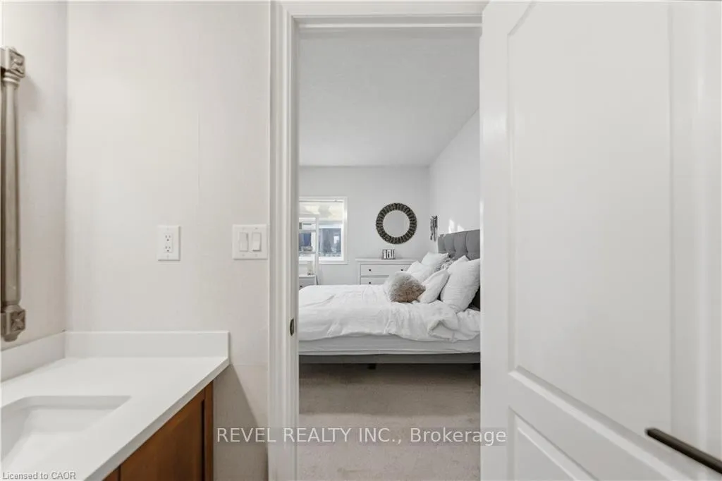 Photo 24 of 487 Glover Road, Hamilton, Lakeshore — HOMEH