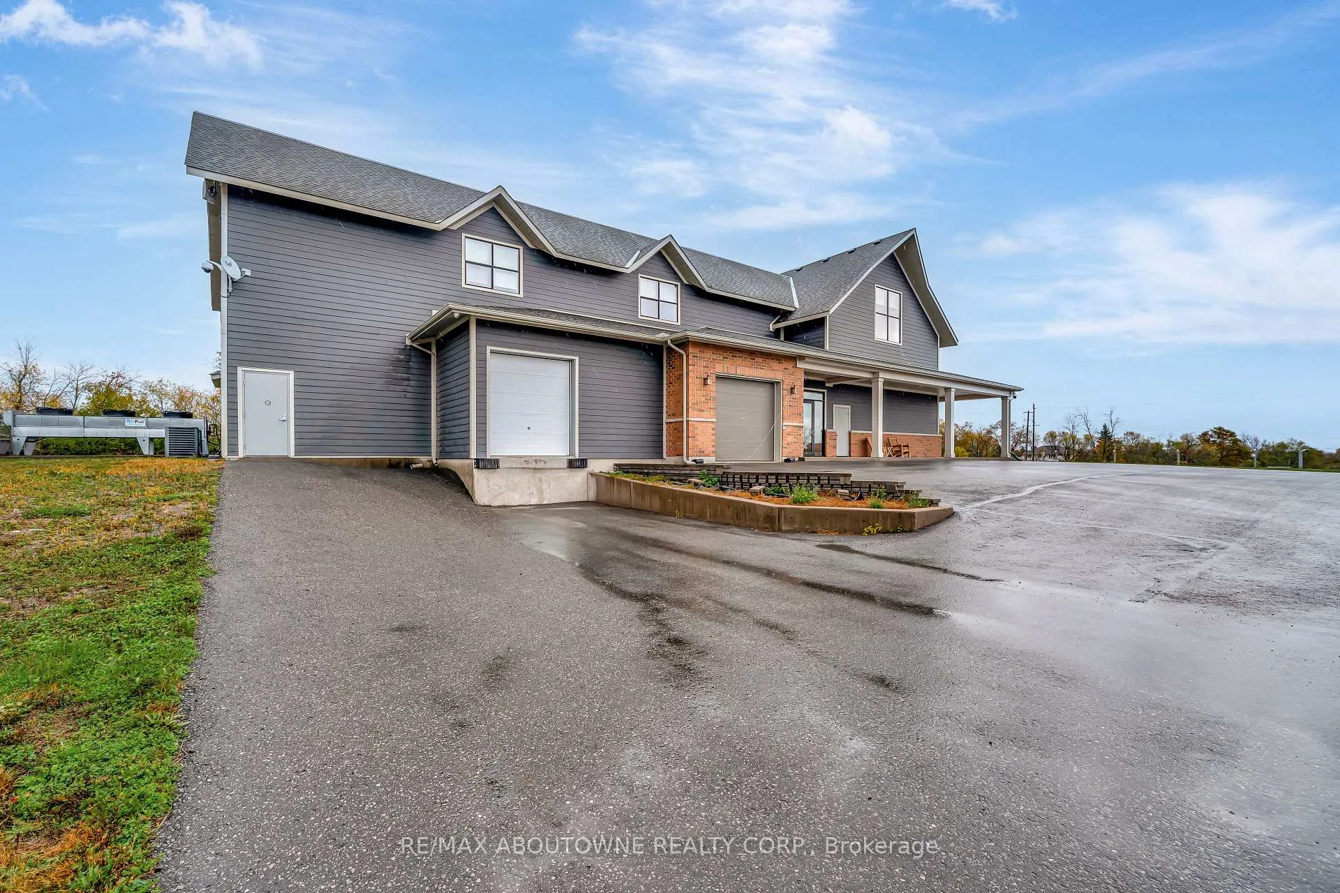 Photo 17 of 842 Hamilton Road, Quinte West, Sidney Ward — HOMEH
