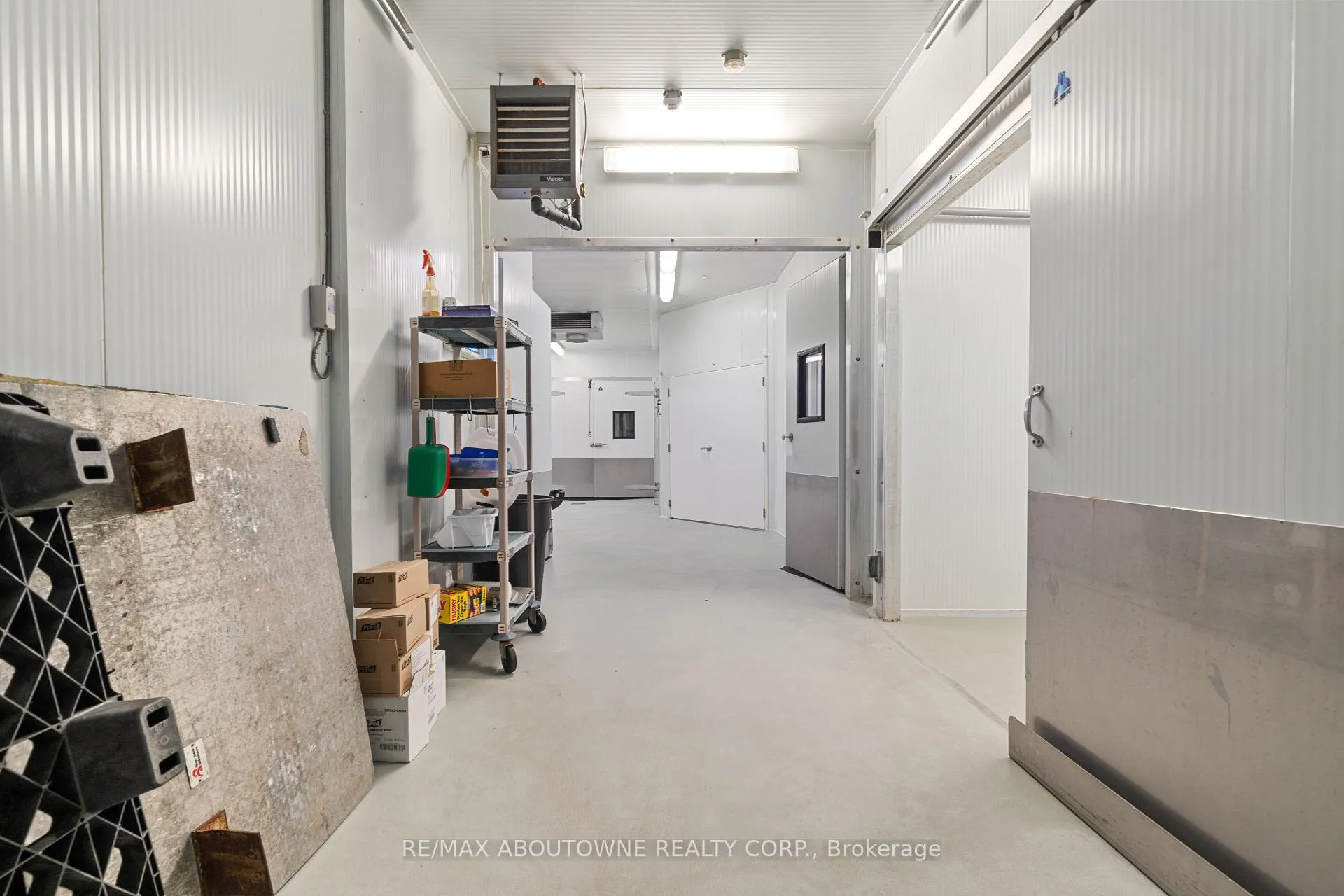 Photo 21 of 842 Hamilton Road, Quinte West, Sidney Ward — HOMEH
