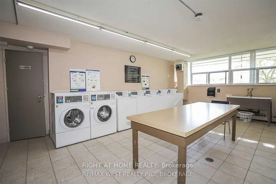 Photo 19 of Unit 207, 215 Glenridge Avenue, St. Catharines, Glendale/Glenridge — HOMEH