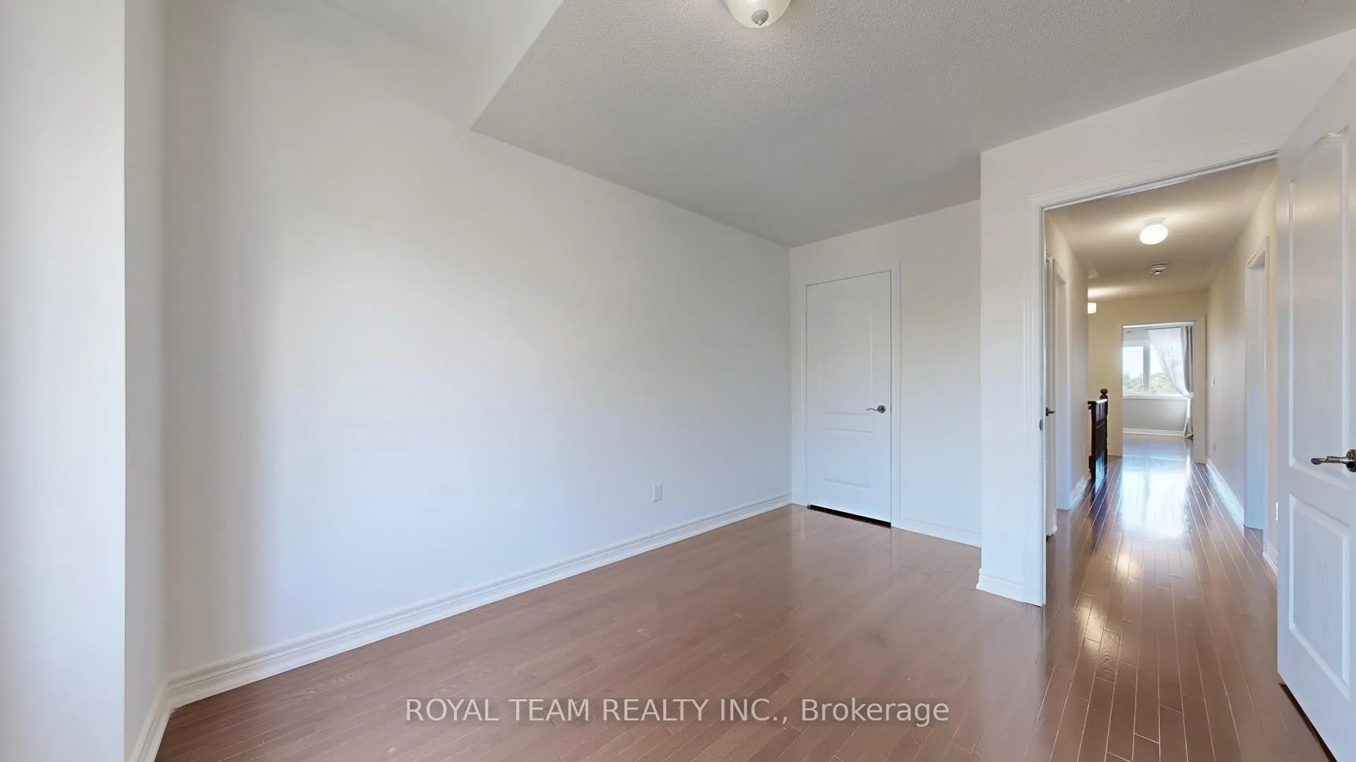 Photo 30 of 246 Lauderdale Drive, Vaughan, Patterson — HOMEH