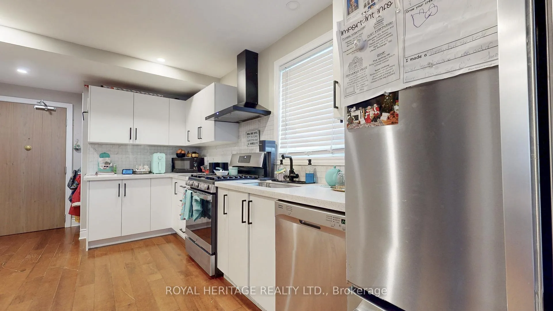 Photo 14 of 100 Cromwell Avenue, Oshawa, Vanier — HOMEH