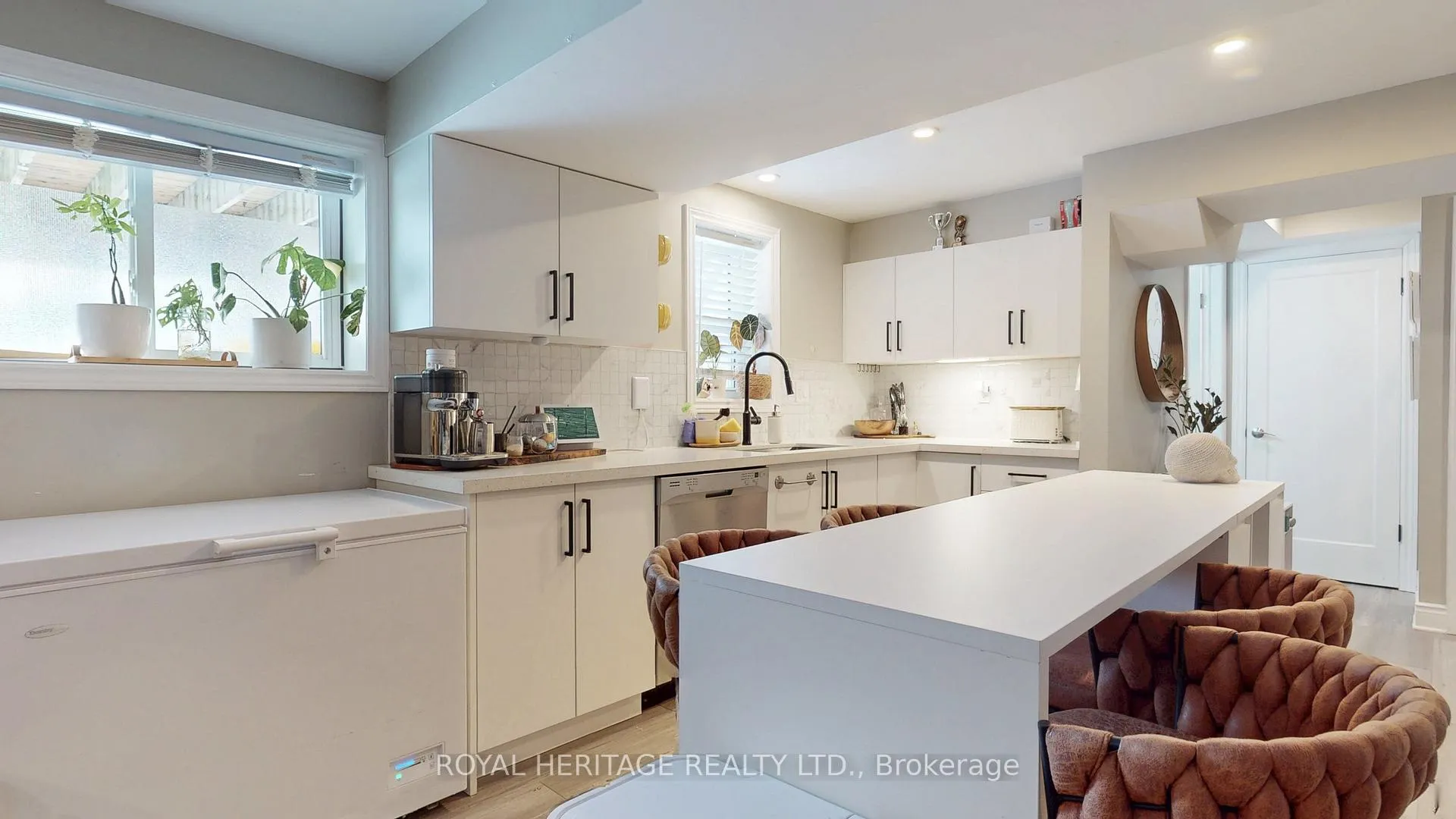 Photo 26 of 100 Cromwell Avenue, Oshawa, Vanier — HOMEH