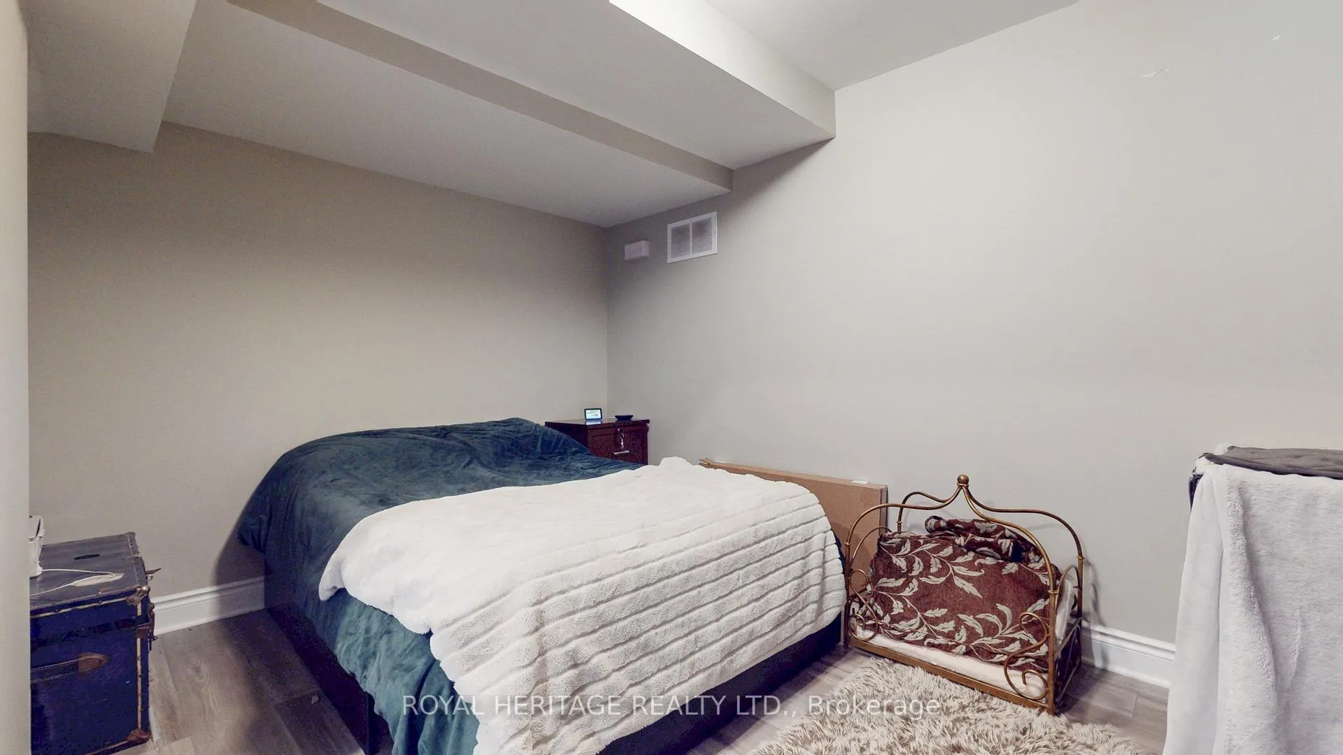 Photo 29 of 100 Cromwell Avenue, Oshawa, Vanier — HOMEH