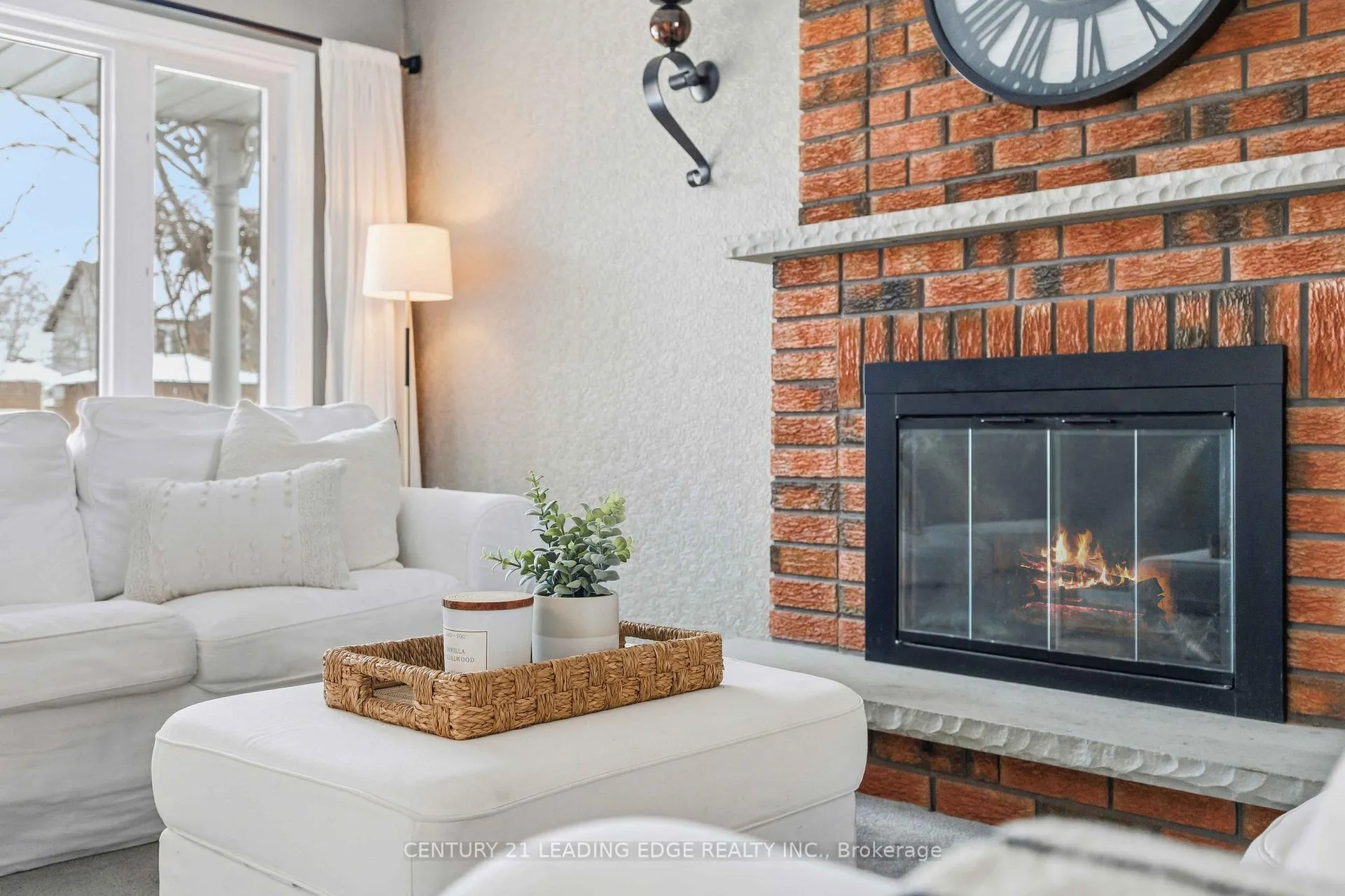 Photo 8 of 8 Tudor Place, Georgina, Keswick North — HOMEH