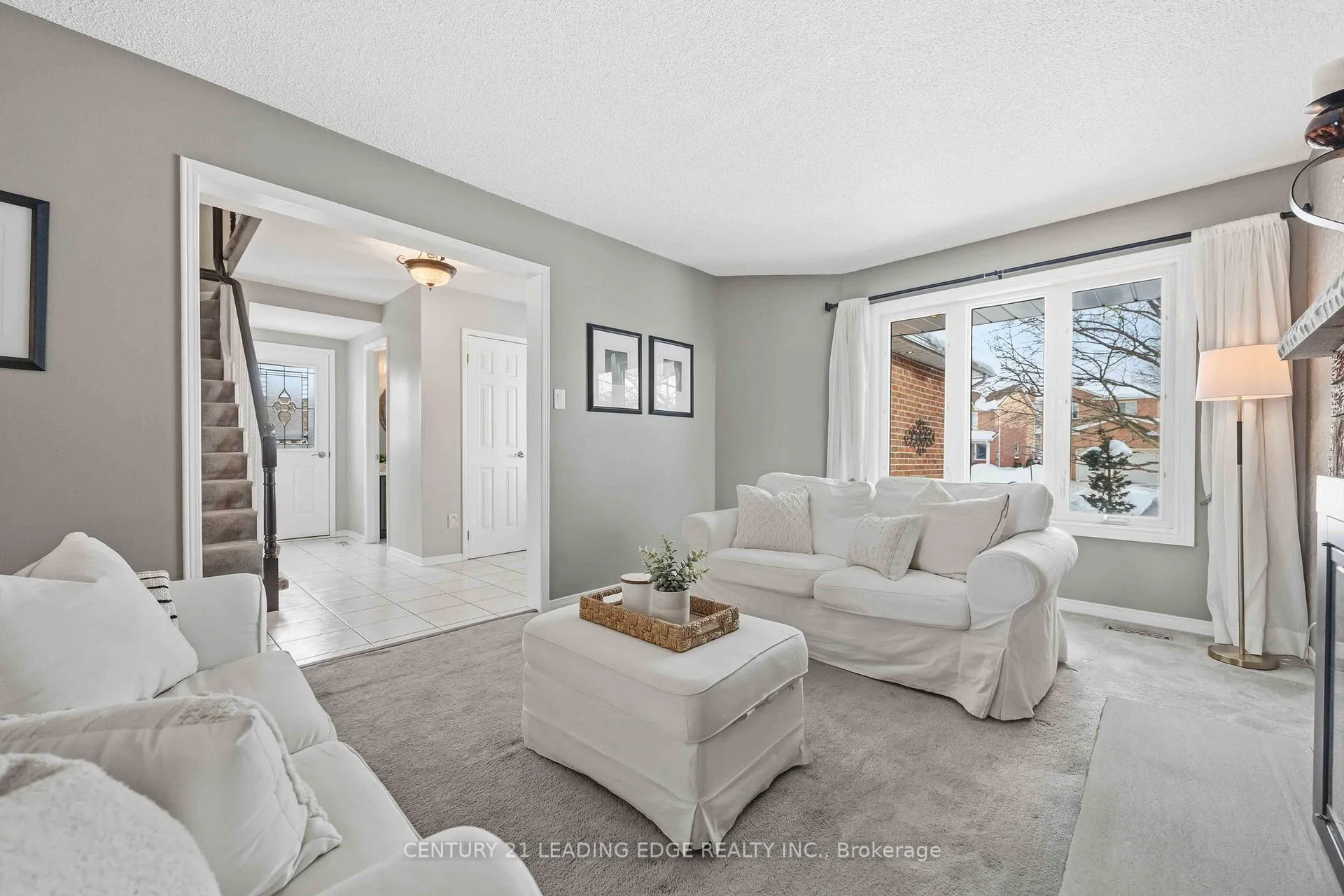 Photo 10 of 8 Tudor Place, Georgina, Keswick North — HOMEH