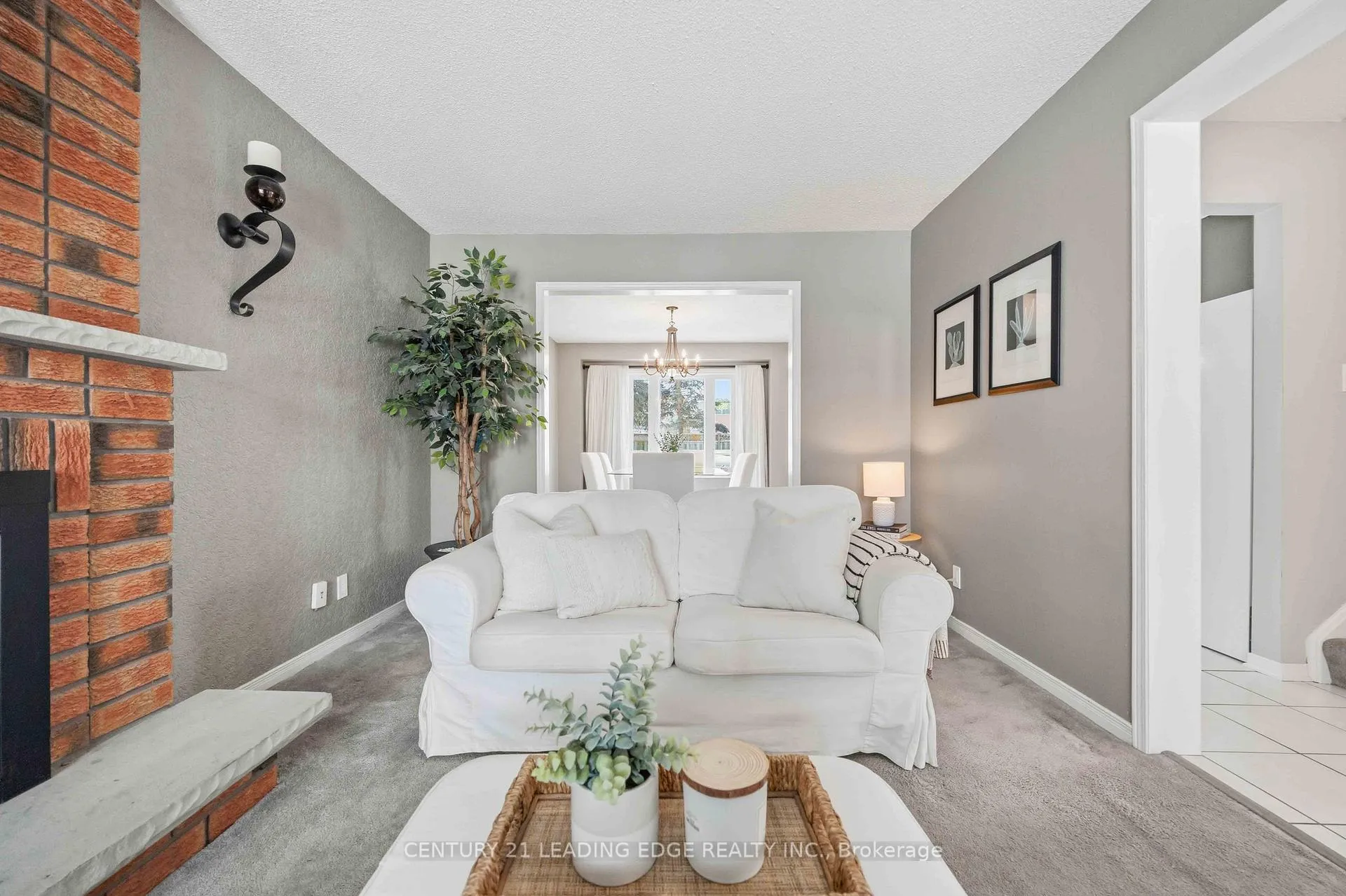 Photo 11 of 8 Tudor Place, Georgina, Keswick North — HOMEH