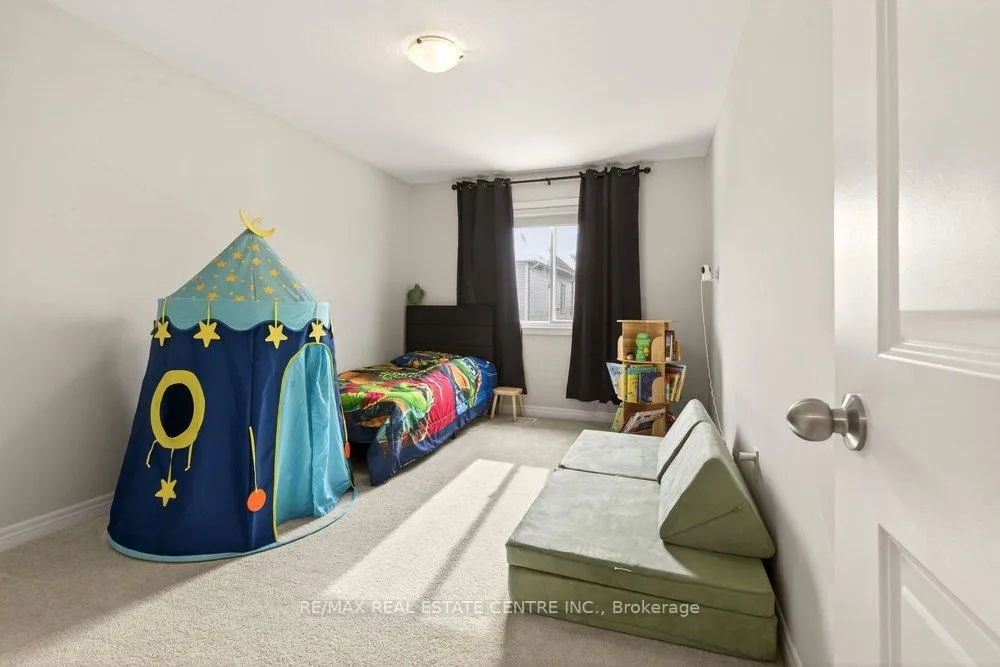 Photo 25 of 74 Bobolink Road, Hamilton, Bruleville — HOMEH