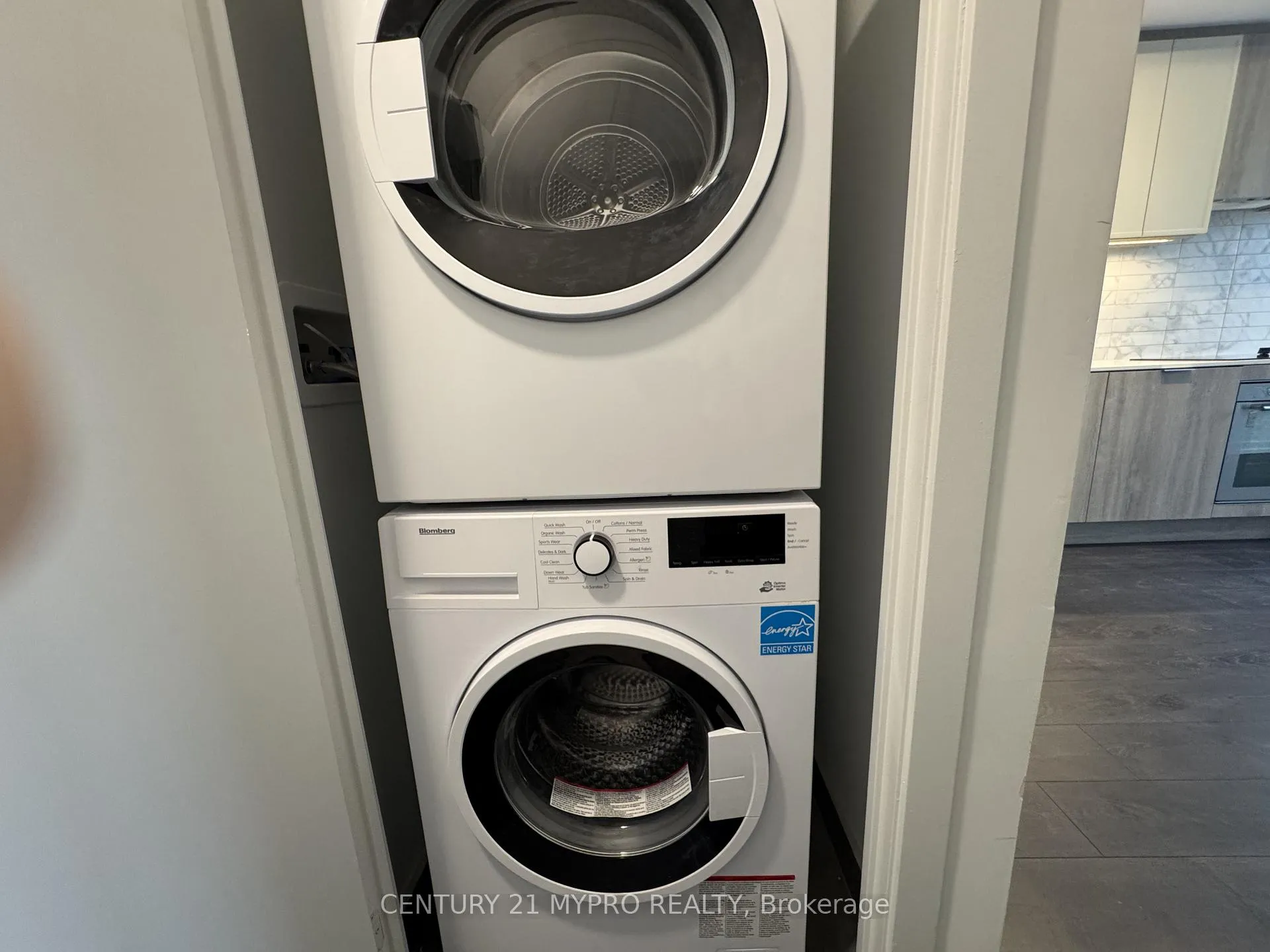 Photo 14 of Unit 635, 2020 Bathurst Street, Toronto, Forest Hill South — HOMEH