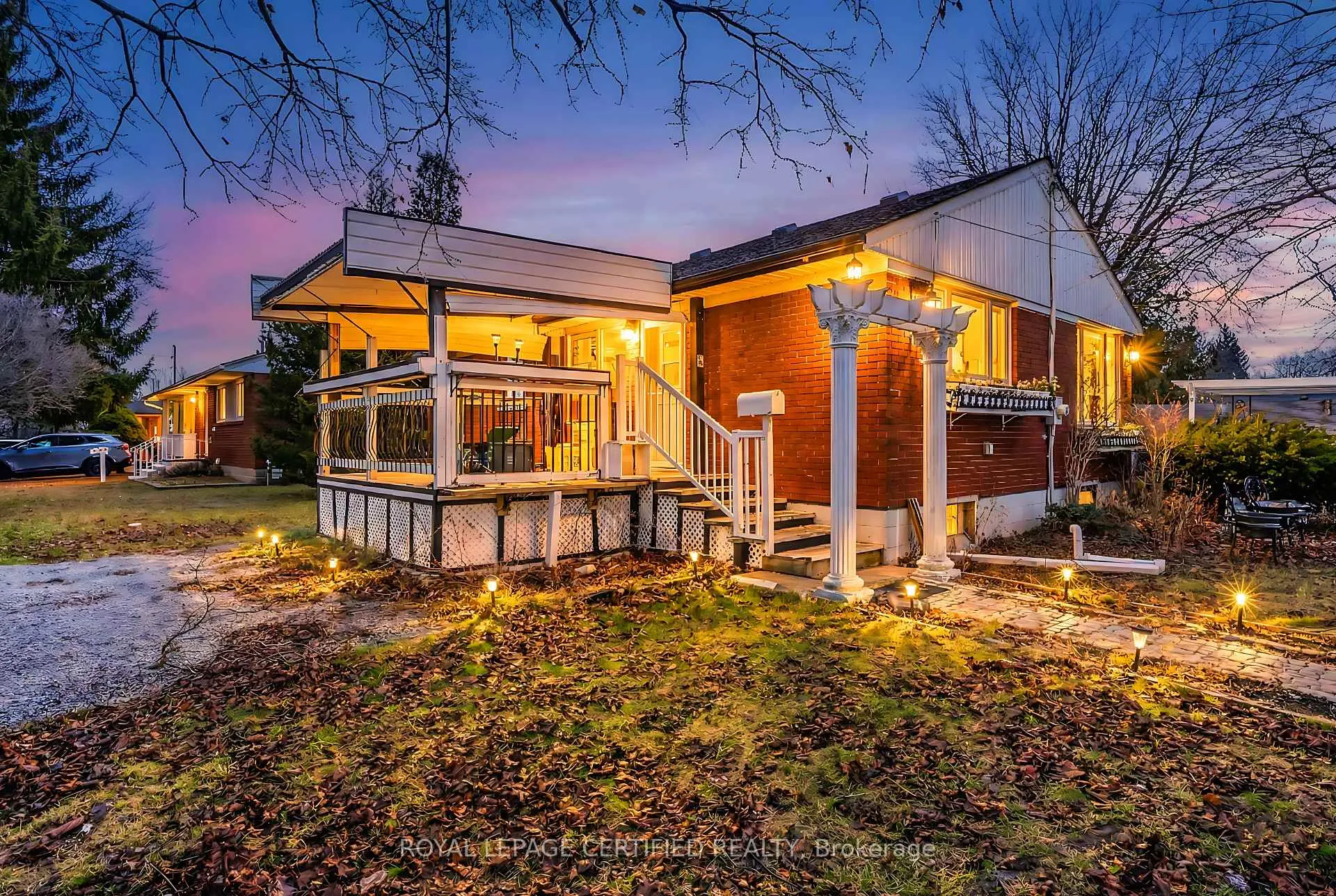 Photo 1 of 5921 Scott Street, Niagara Falls, Cherrywood — HOMEH