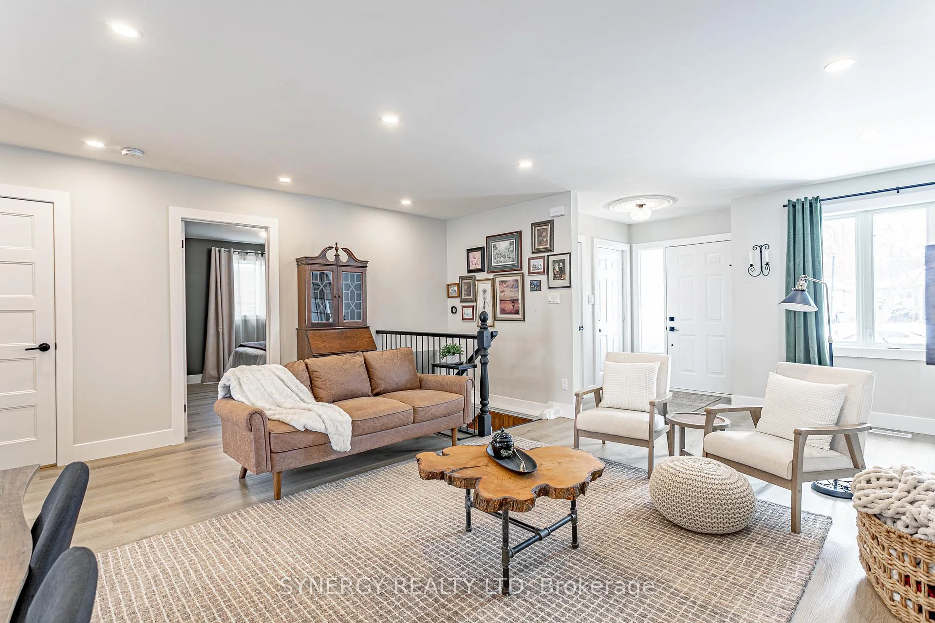 Photo 7 of 29 Juniper Crescent, Strathroy-Caradoc, SE — HOMEH