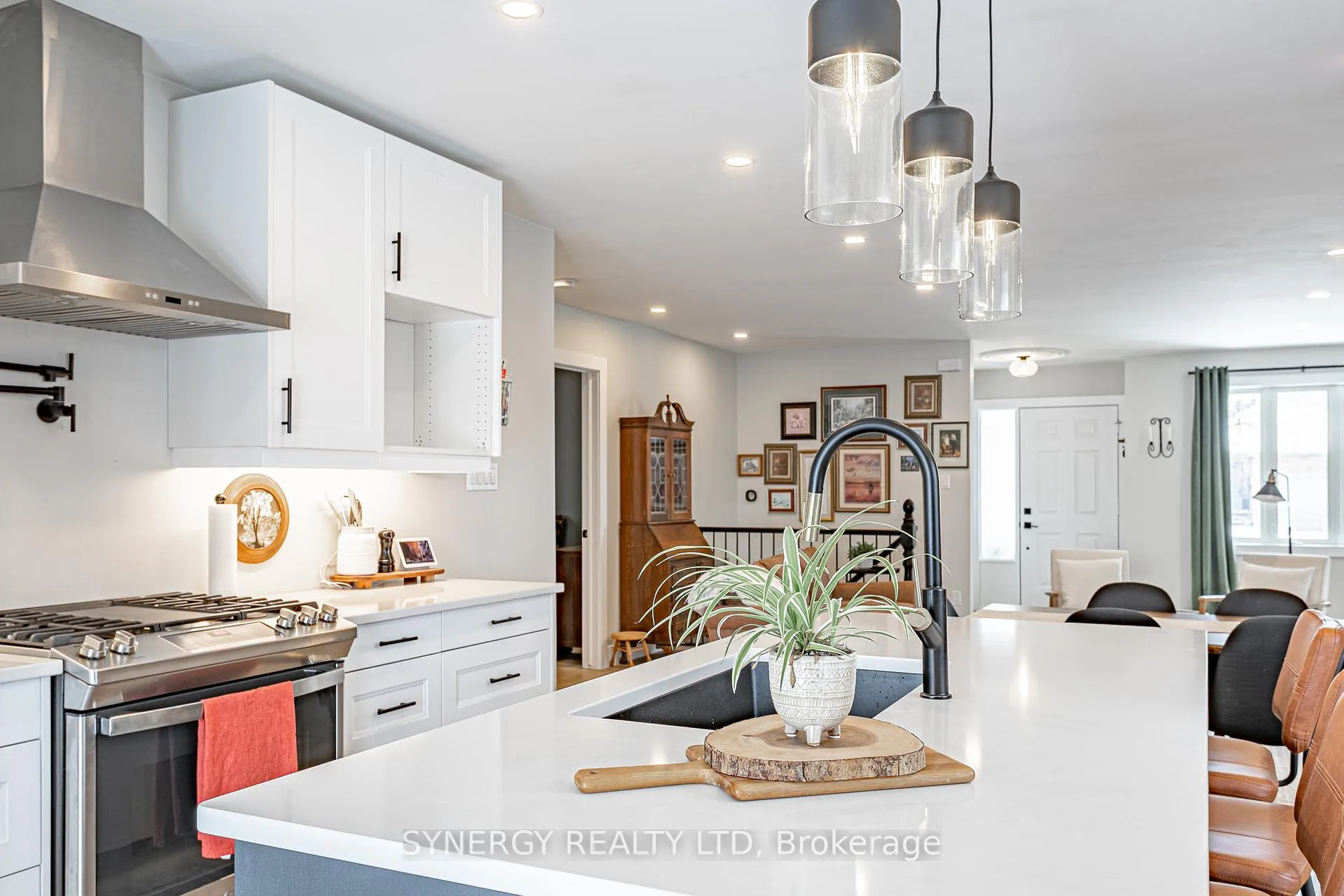 Photo 11 of 29 Juniper Crescent, Strathroy-Caradoc, SE — HOMEH