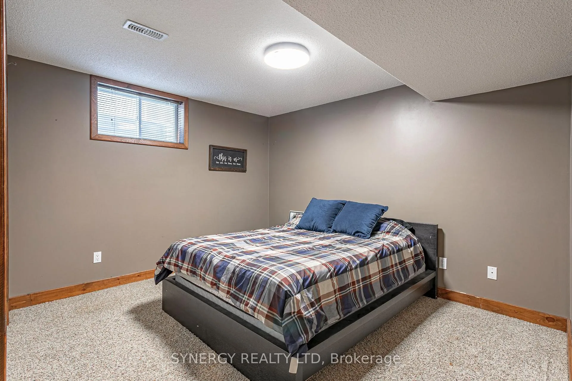 Photo 22 of 29 Juniper Crescent, Strathroy-Caradoc, SE — HOMEH