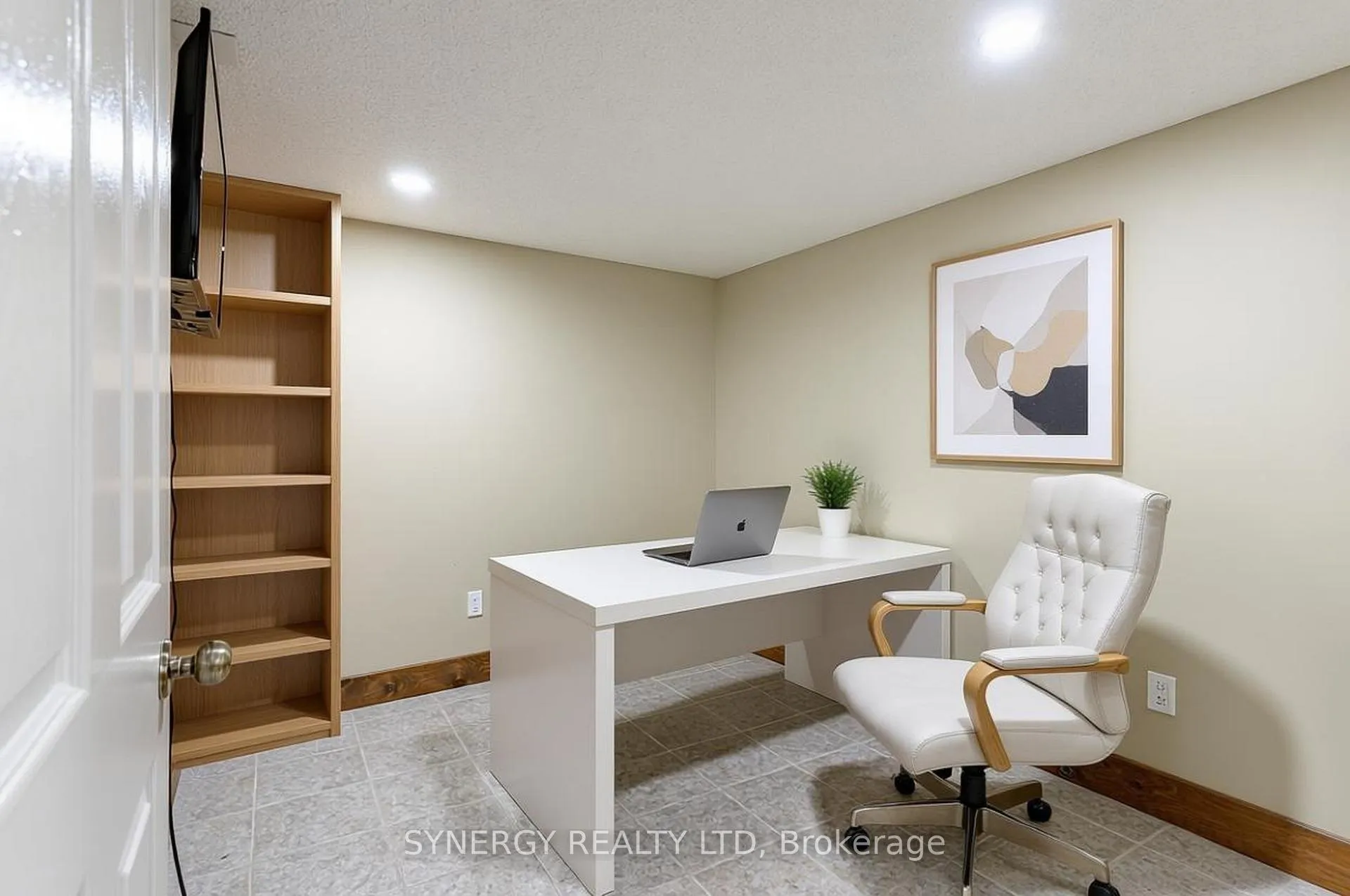 Photo 24 of 29 Juniper Crescent, Strathroy-Caradoc, SE — HOMEH
