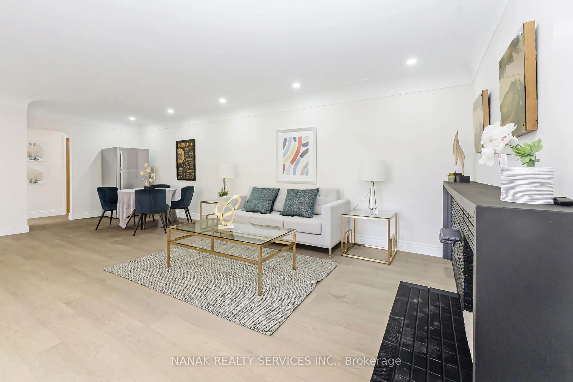 Photo 7 of 47 Jasper Crescent, London, East O — HOMEH