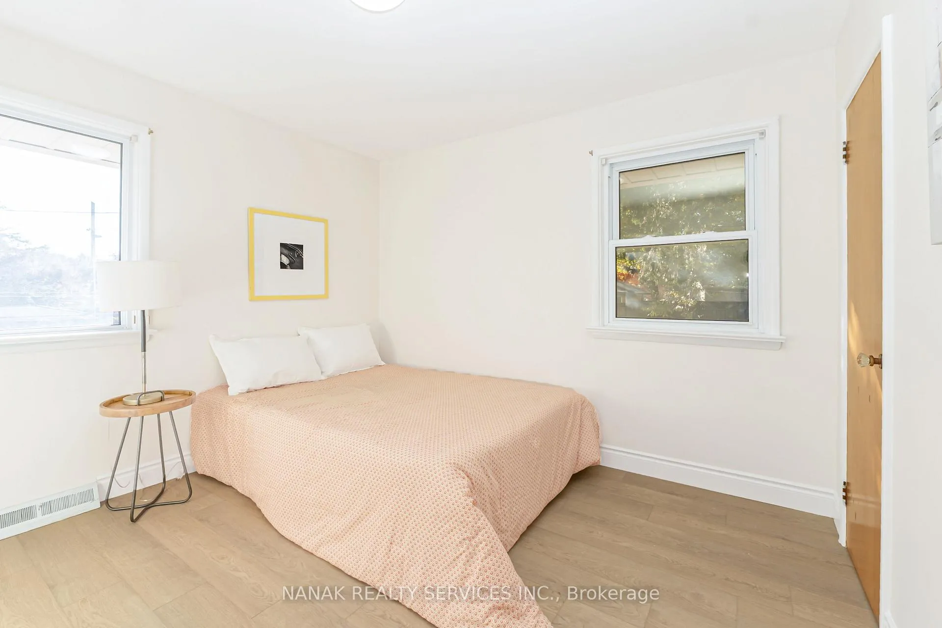 Photo 16 of 47 Jasper Crescent, London, East O — HOMEH