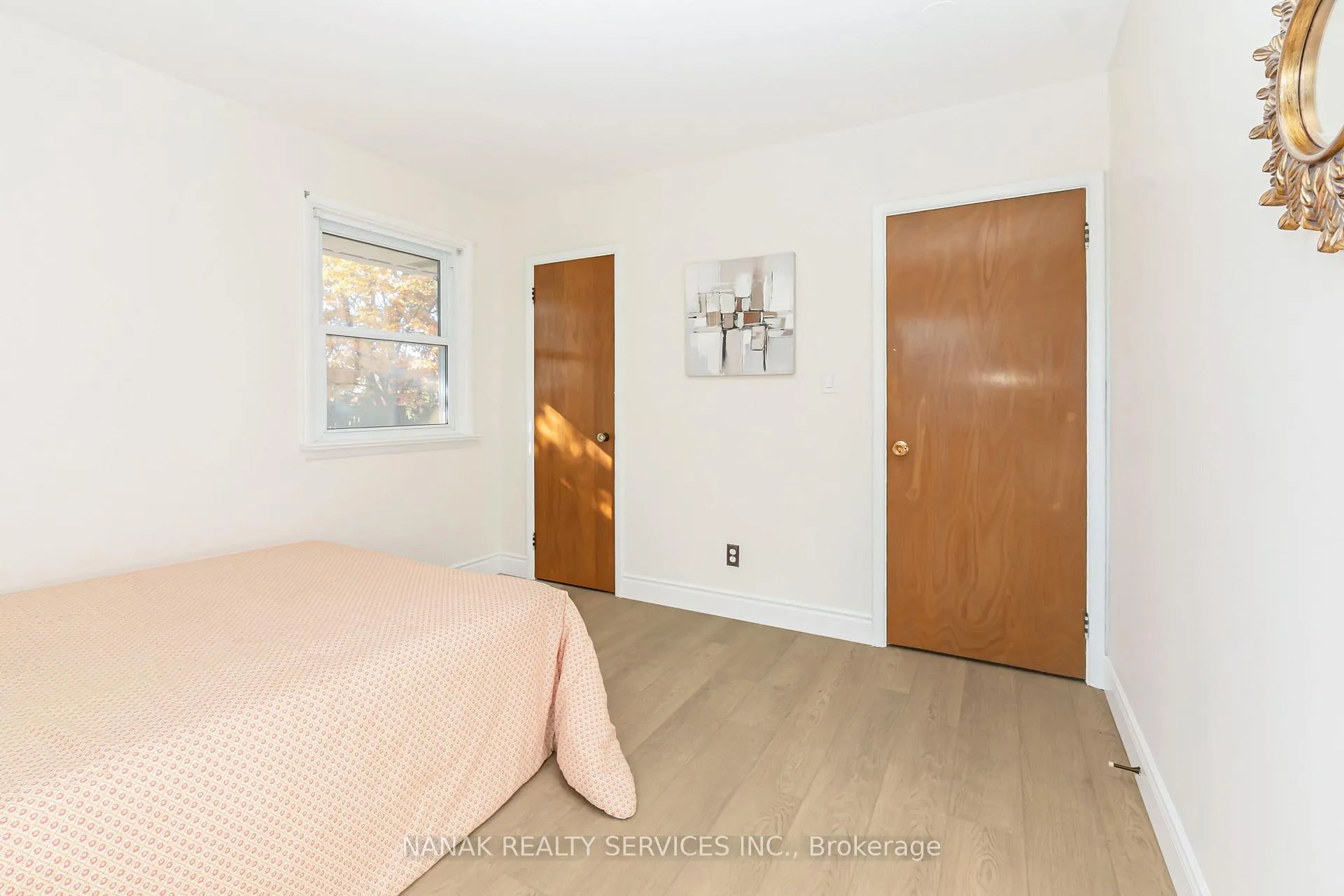 Photo 17 of 47 Jasper Crescent, London, East O — HOMEH