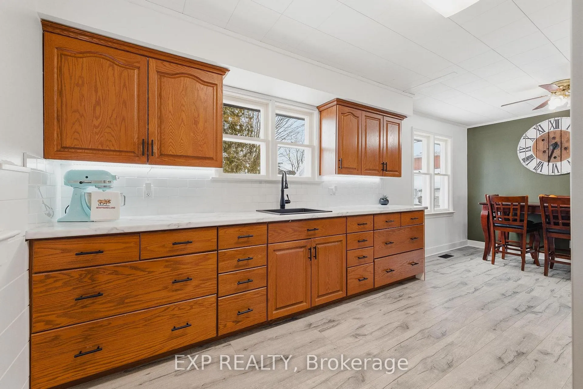 Photo 3 of 340 Binning Street W, North Perth, Listowel — HOMEH