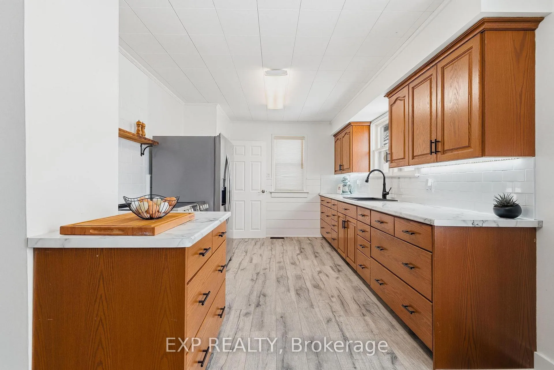 Photo 6 of 340 Binning Street W, North Perth, Listowel — HOMEH