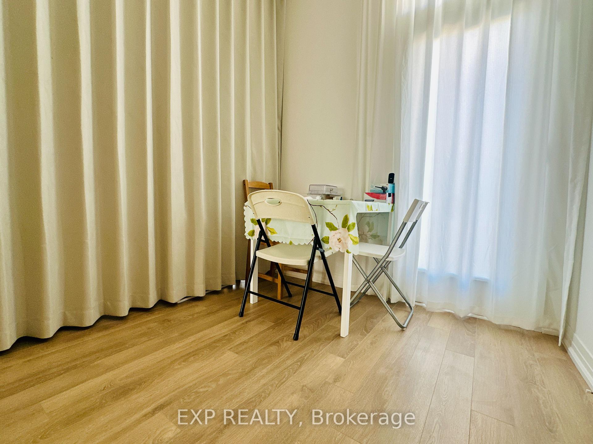 Photo 6 of 27 Albert Firman Lane, Markham, Cachet — HOMEH