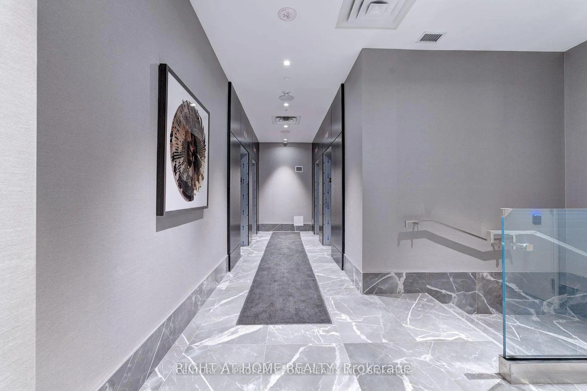 Photo 3 of Unit 2009, 286 Main Street, Toronto, East End-Danforth — HOMEH