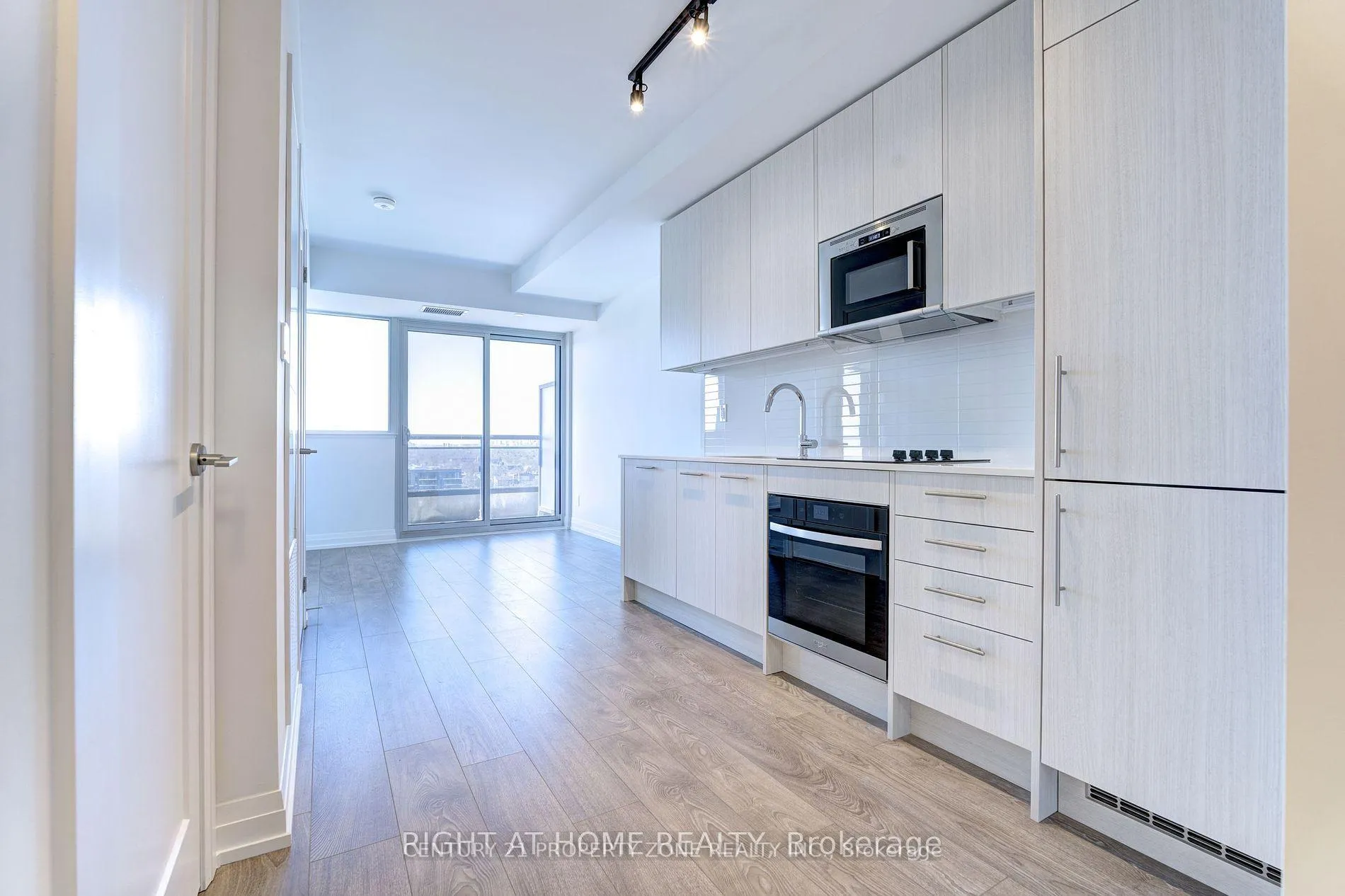 Photo 20 of Unit 2009, 286 Main Street, Toronto, East End-Danforth — HOMEH