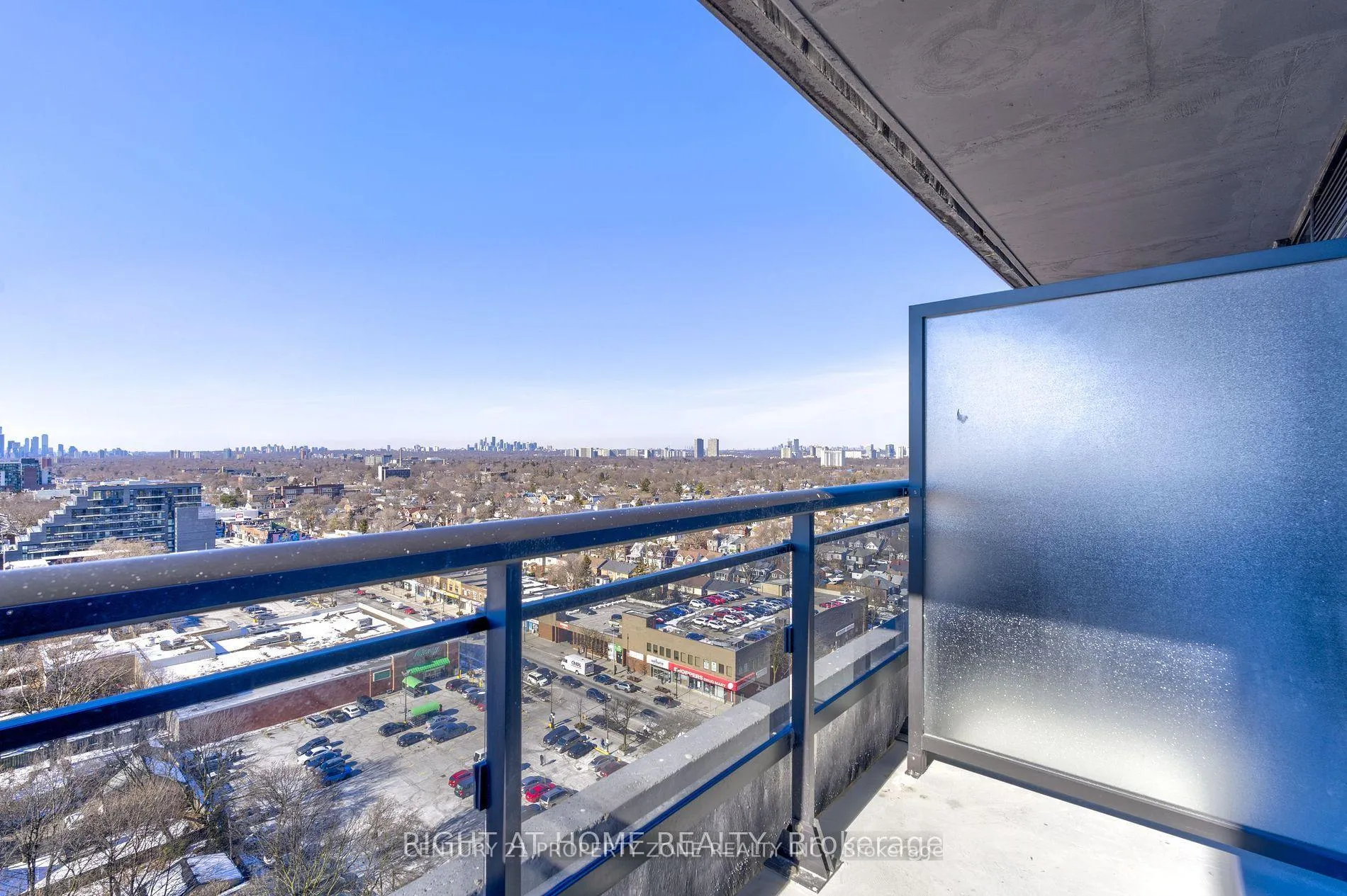 Photo 28 of Unit 2009, 286 Main Street, Toronto, East End-Danforth — HOMEH
