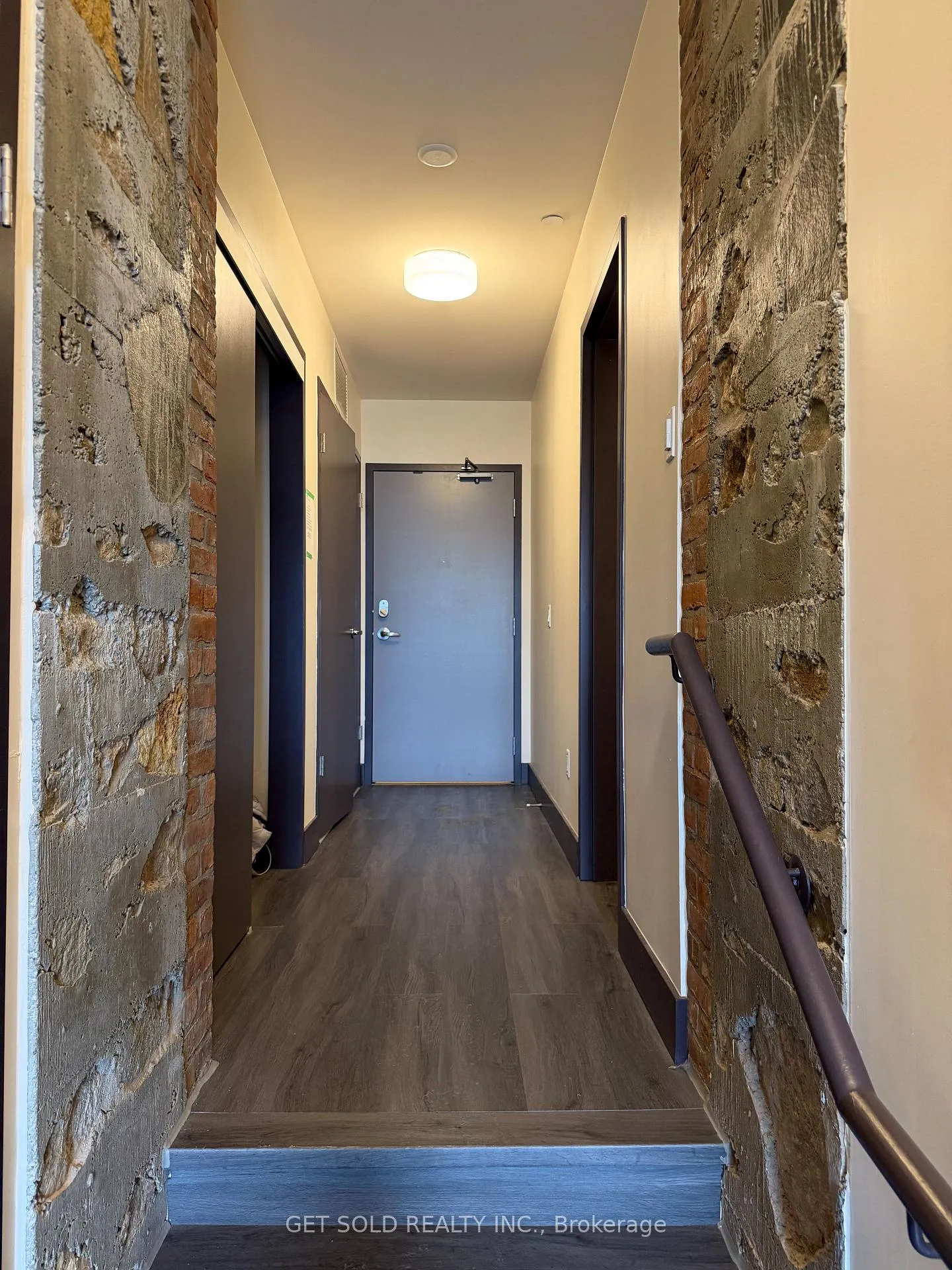 Photo 7 of 121 King Street E, Hamilton, Beasley — HOMEH