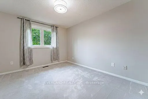 Photo 4 of Unit Upper, 212 Austin Drive, Markham, Unionville — HOMEH