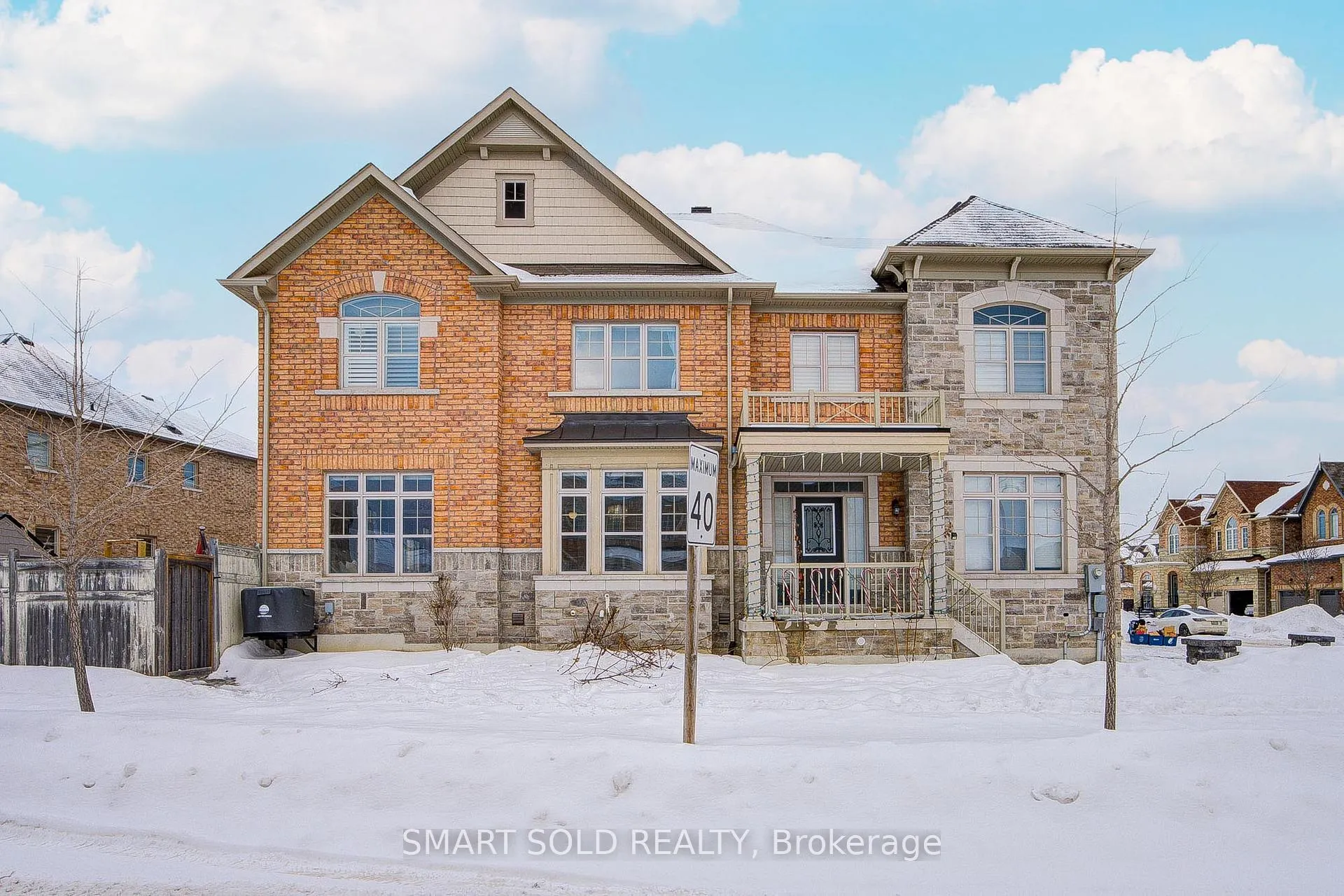 Photo 1 of 102 William Bartlett Drive, Markham, Berczy — HOMEH