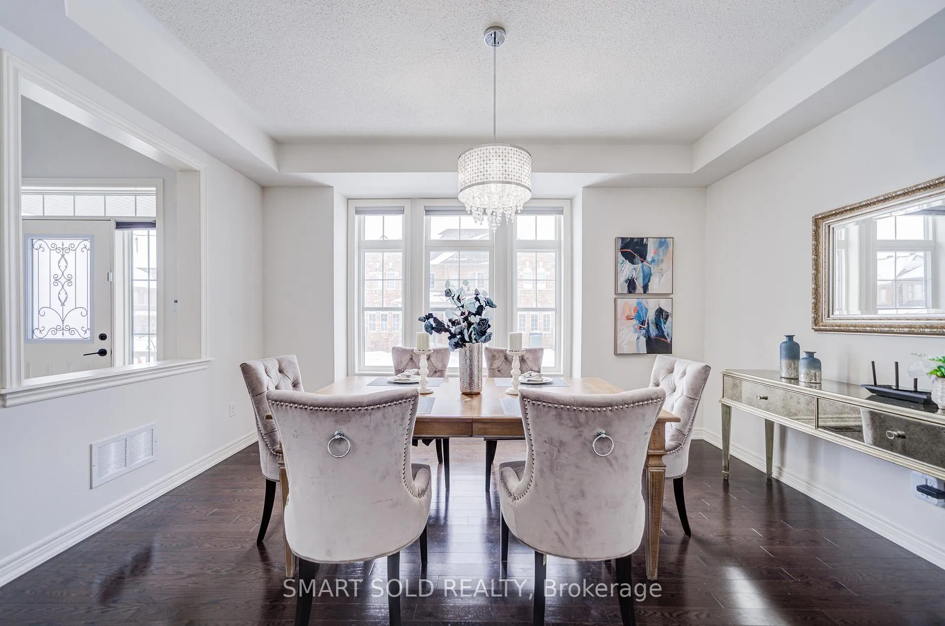 Photo 12 of 102 William Bartlett Drive, Markham, Berczy — HOMEH