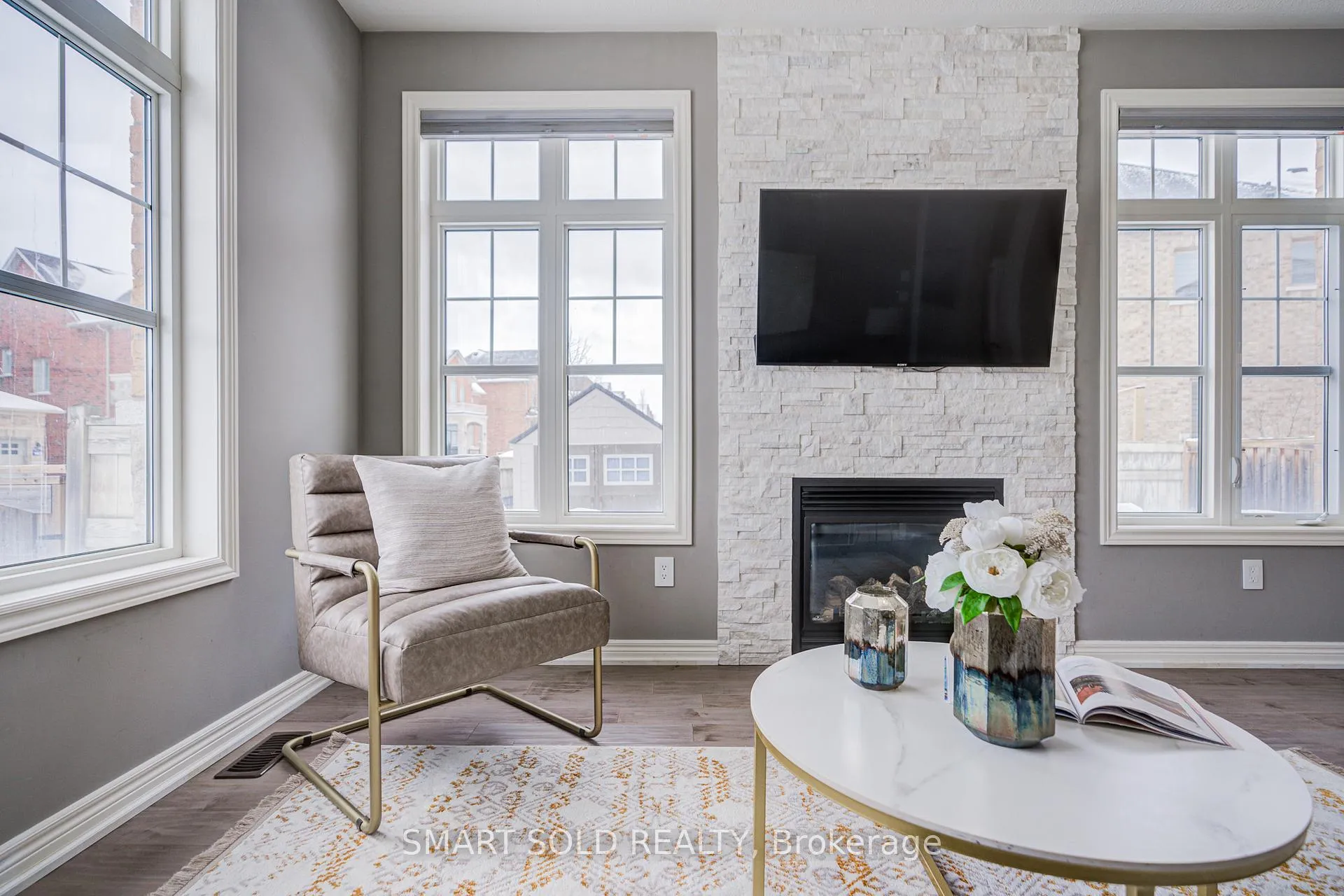 Photo 17 of 102 William Bartlett Drive, Markham, Berczy — HOMEH