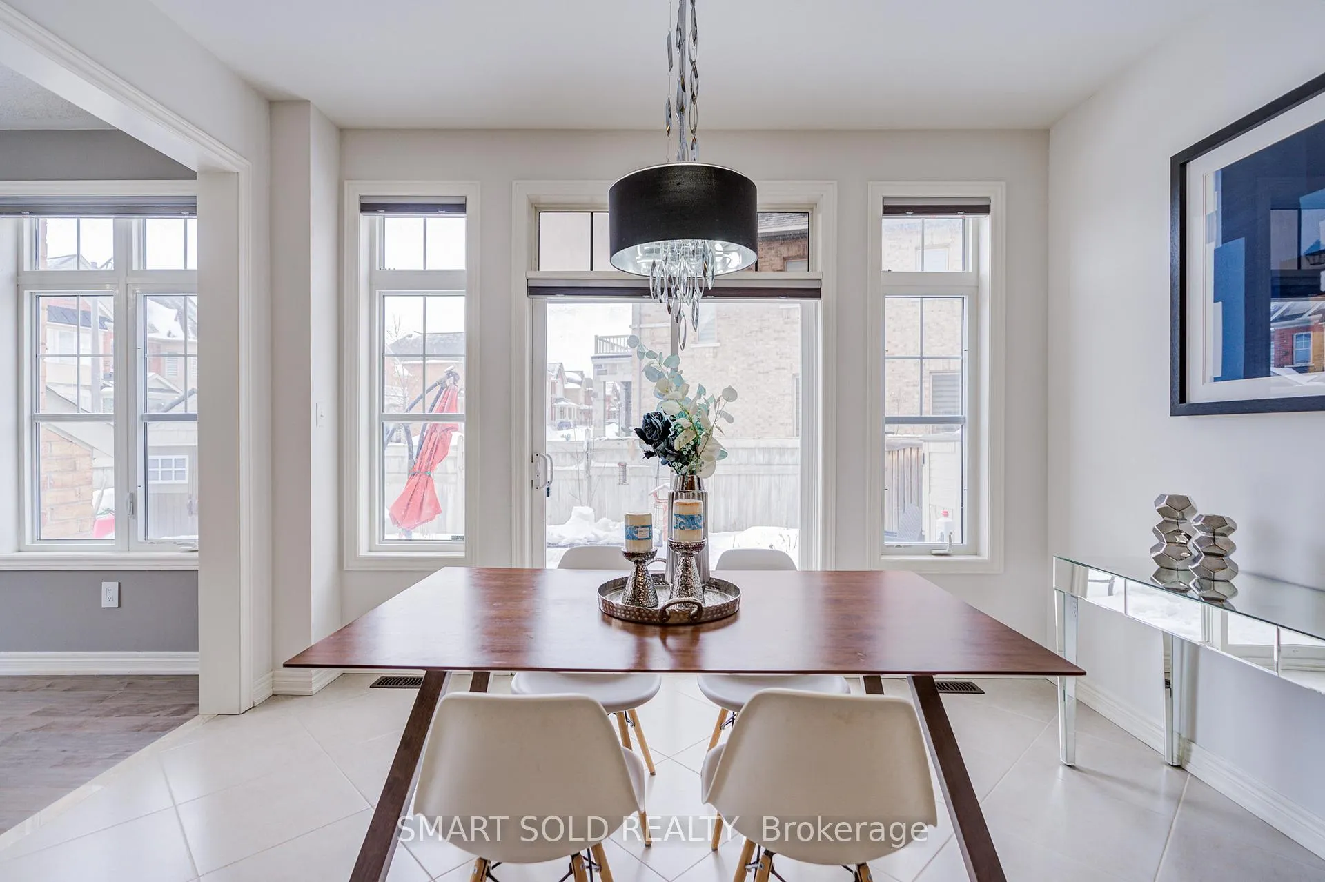 Photo 18 of 102 William Bartlett Drive, Markham, Berczy — HOMEH