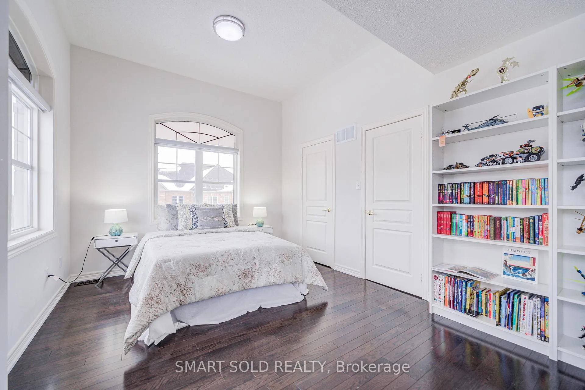 Photo 38 of 102 William Bartlett Drive, Markham, Berczy — HOMEH