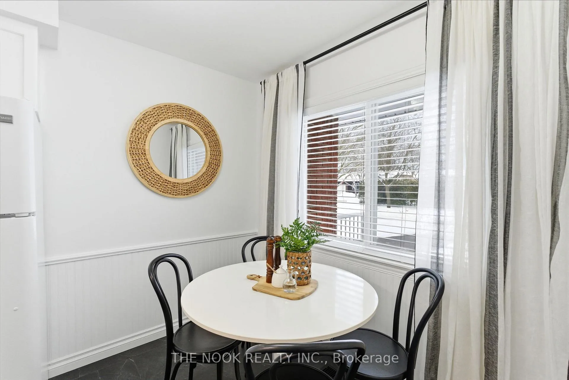 Photo 15 of 523 Cherryhill Street, Oshawa, Donevan — HOMEH