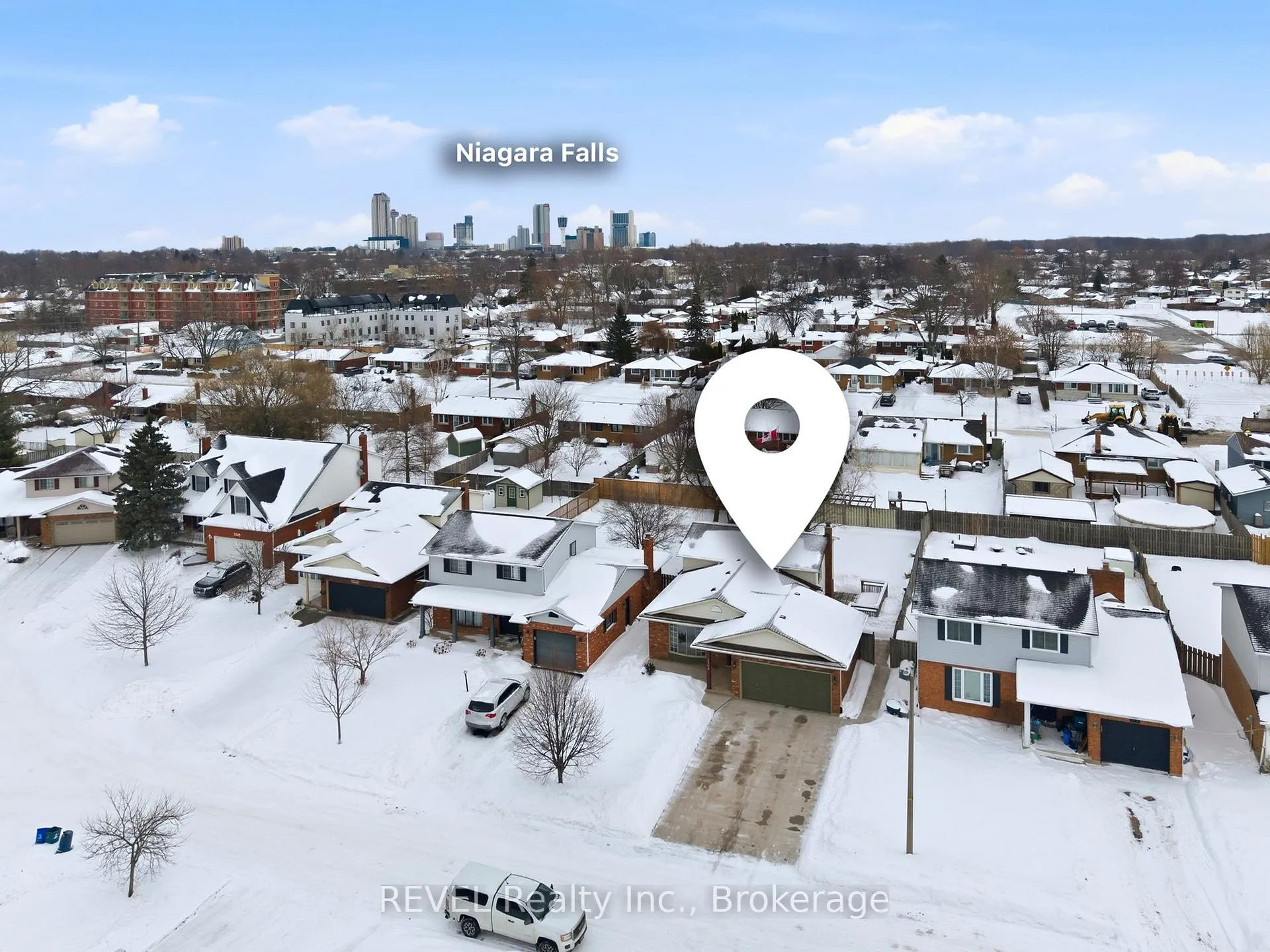 Photo 4 of 7362 Nathan Crescent, Niagara Falls, Oldfield — HOMEH