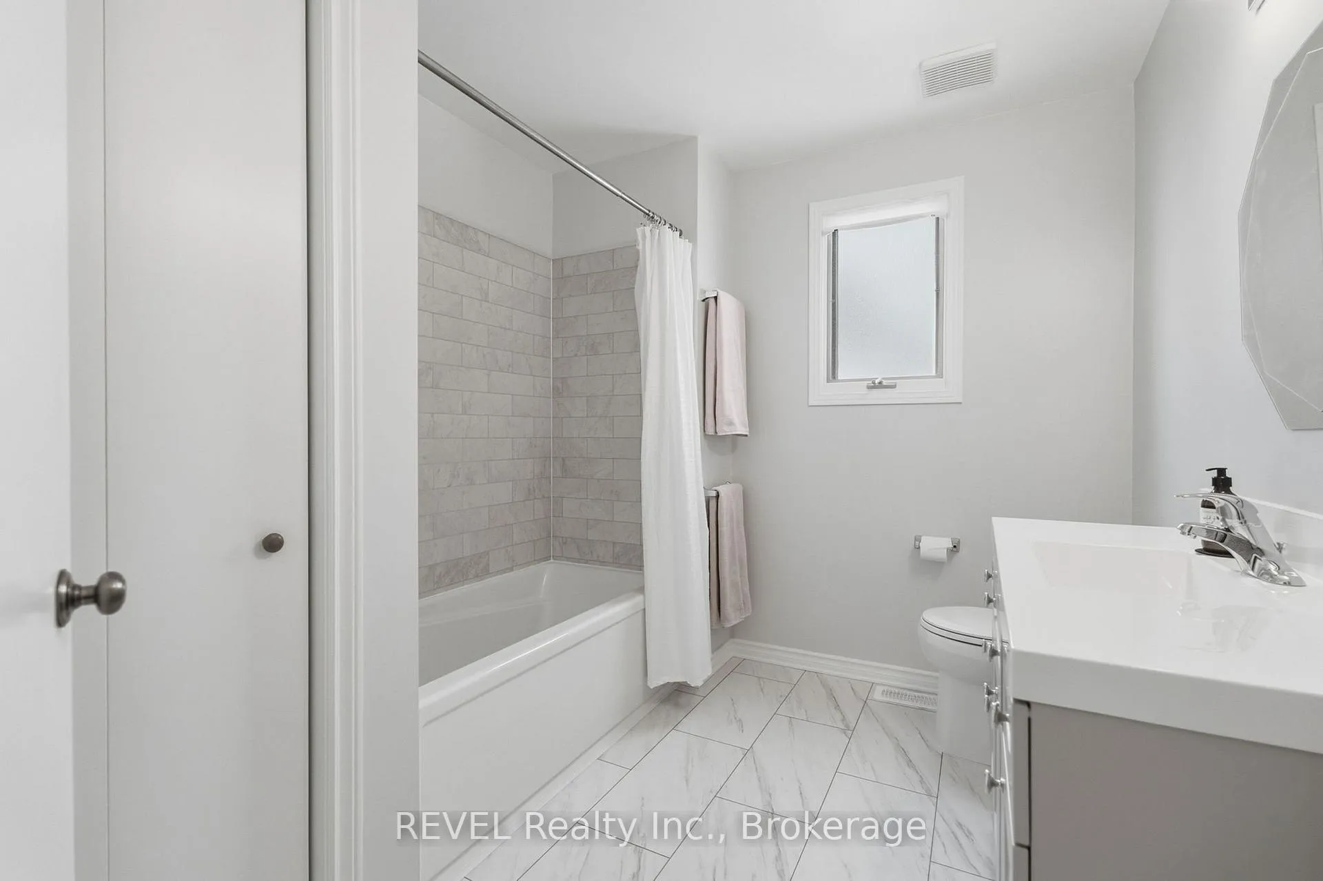 Photo 20 of 7362 Nathan Crescent, Niagara Falls, Oldfield — HOMEH