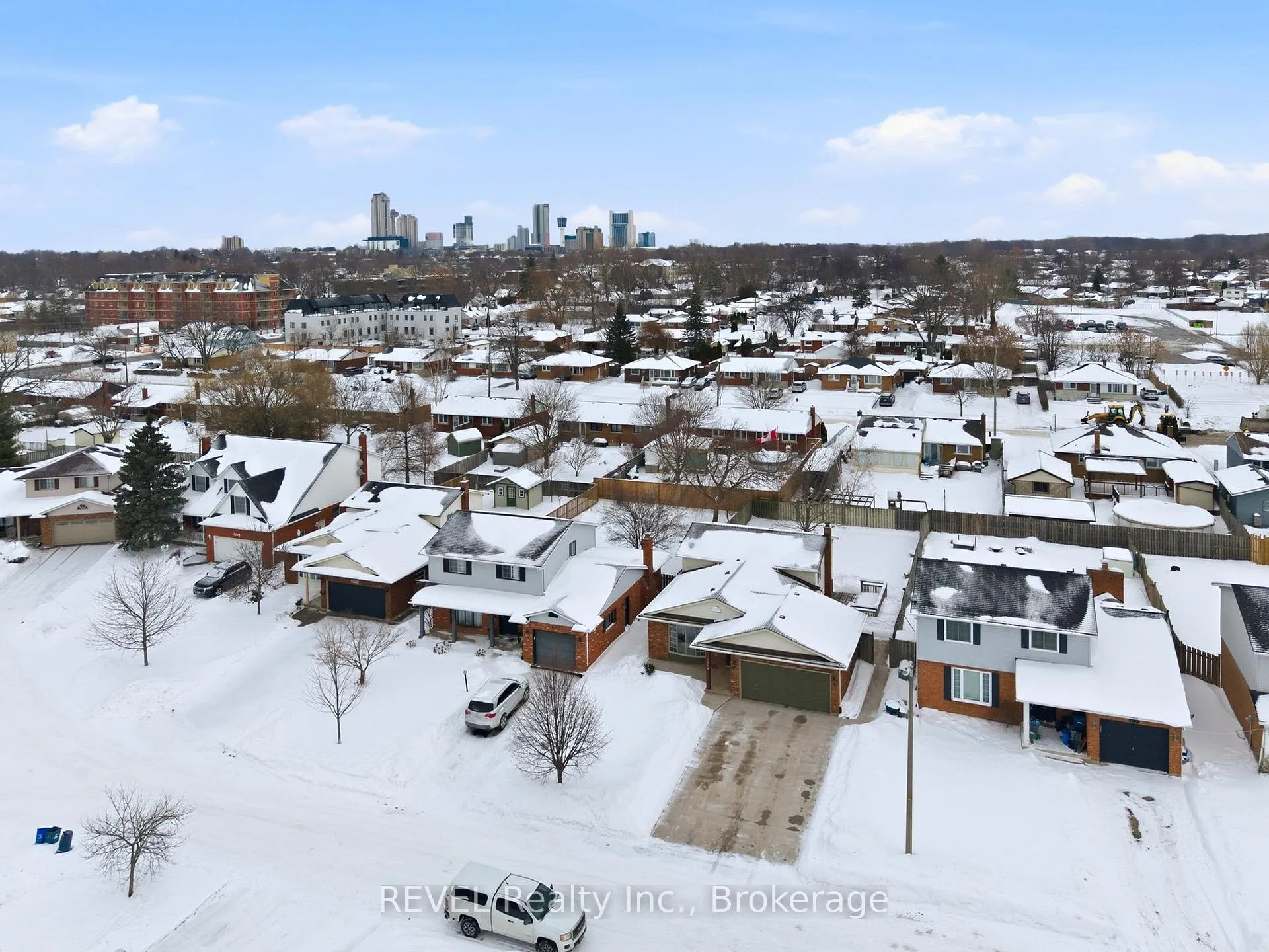 Photo 50 of 7362 Nathan Crescent, Niagara Falls, Oldfield — HOMEH