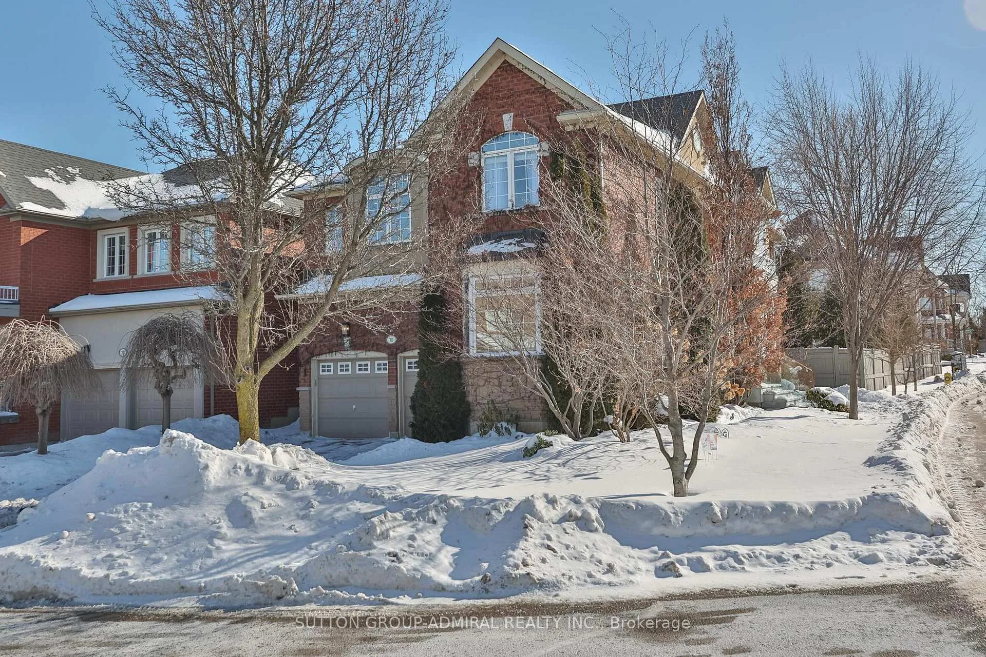 Photo 3 of 75 Strauss Road, Vaughan, Patterson — HOMEH