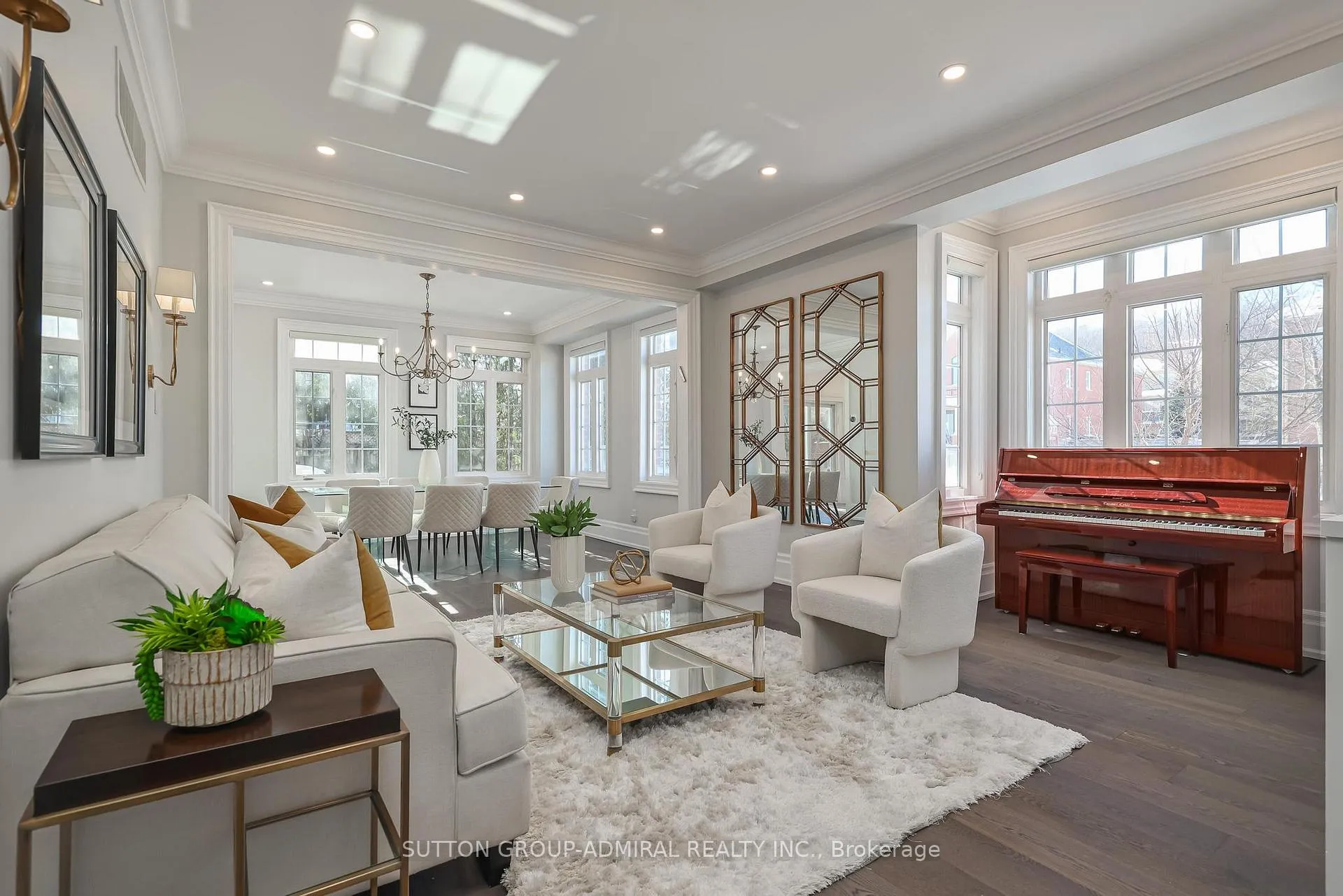 Photo 6 of 75 Strauss Road, Vaughan, Patterson — HOMEH