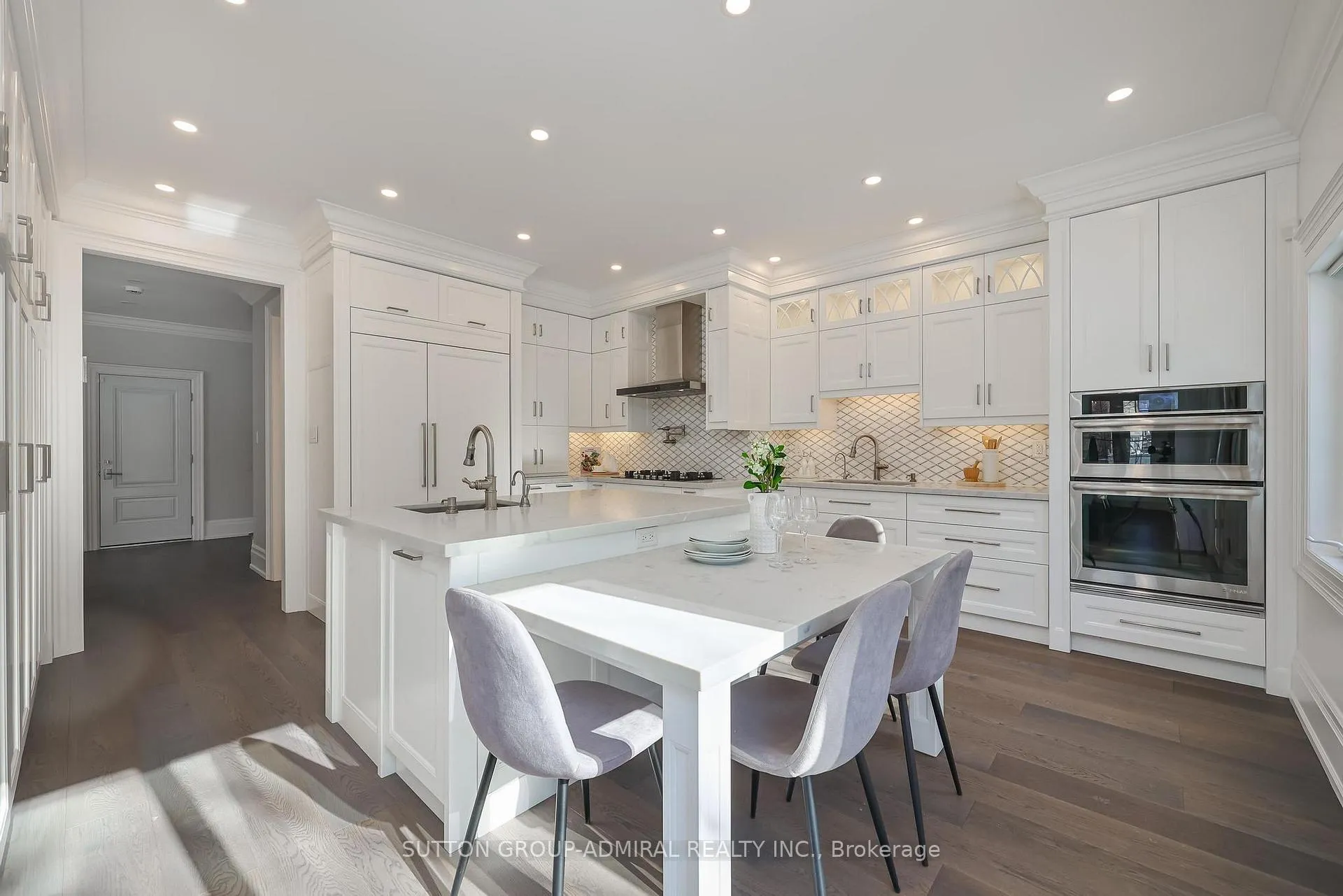 Photo 15 of 75 Strauss Road, Vaughan, Patterson — HOMEH