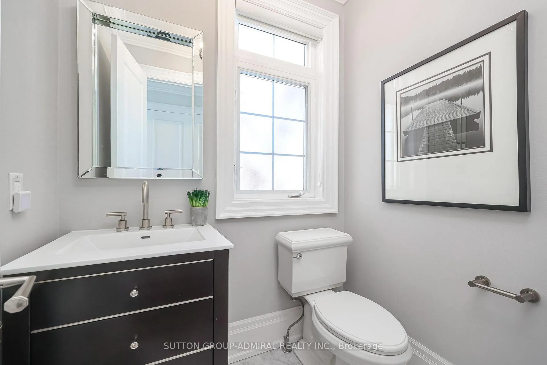 Photo 19 of 75 Strauss Road, Vaughan, Patterson — HOMEH