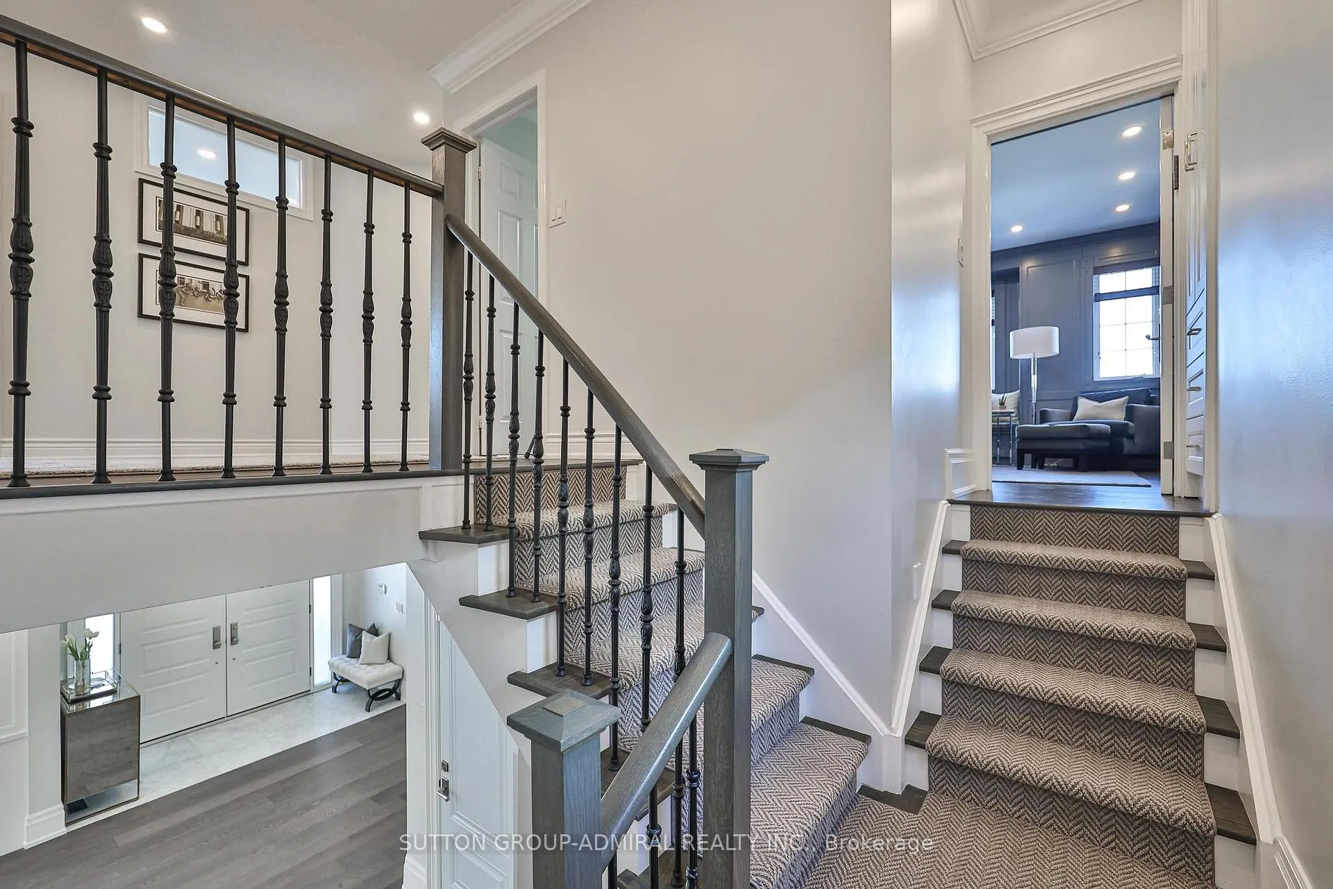 Photo 21 of 75 Strauss Road, Vaughan, Patterson — HOMEH